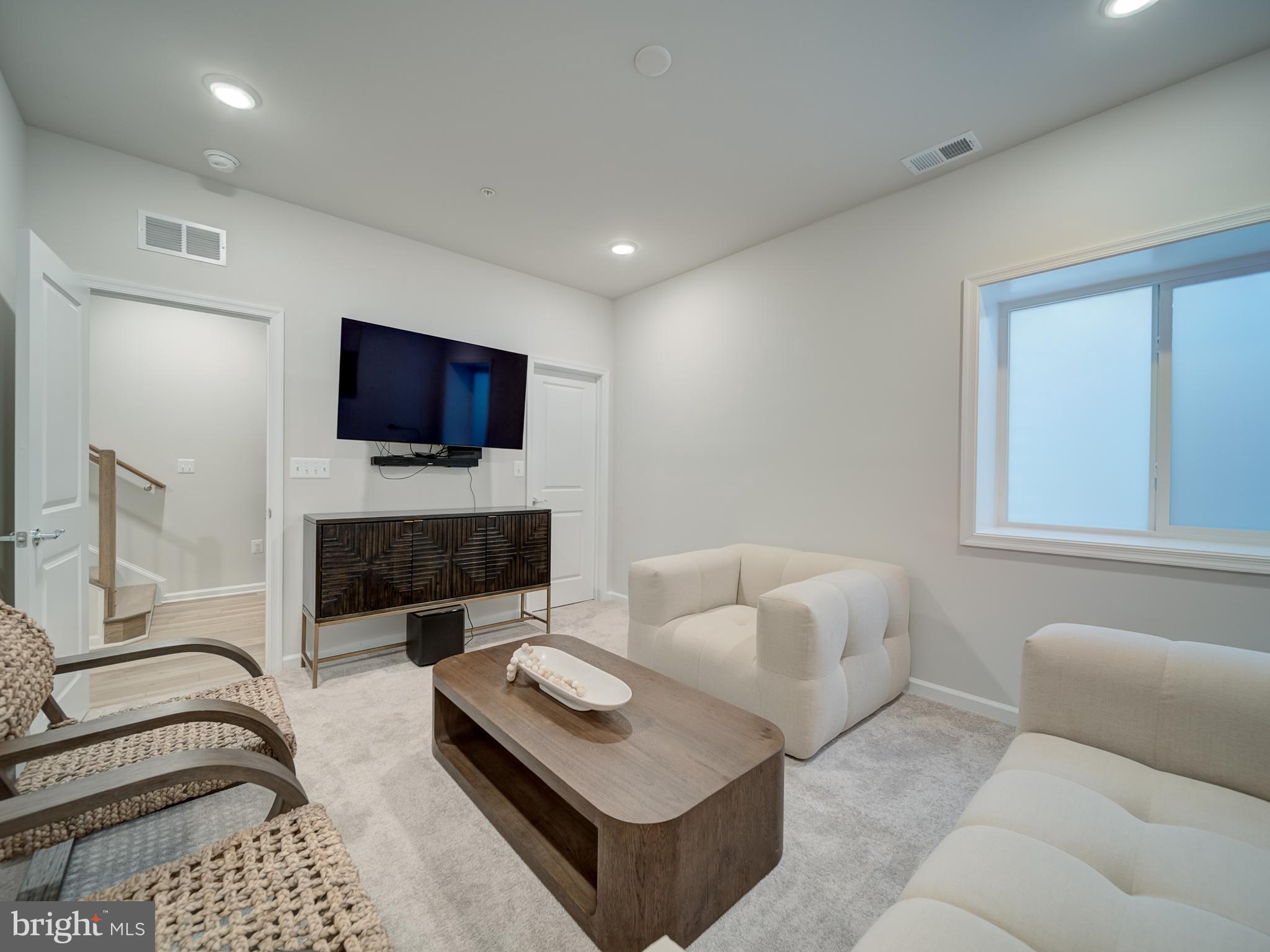 WATERSHED - Residential Lease