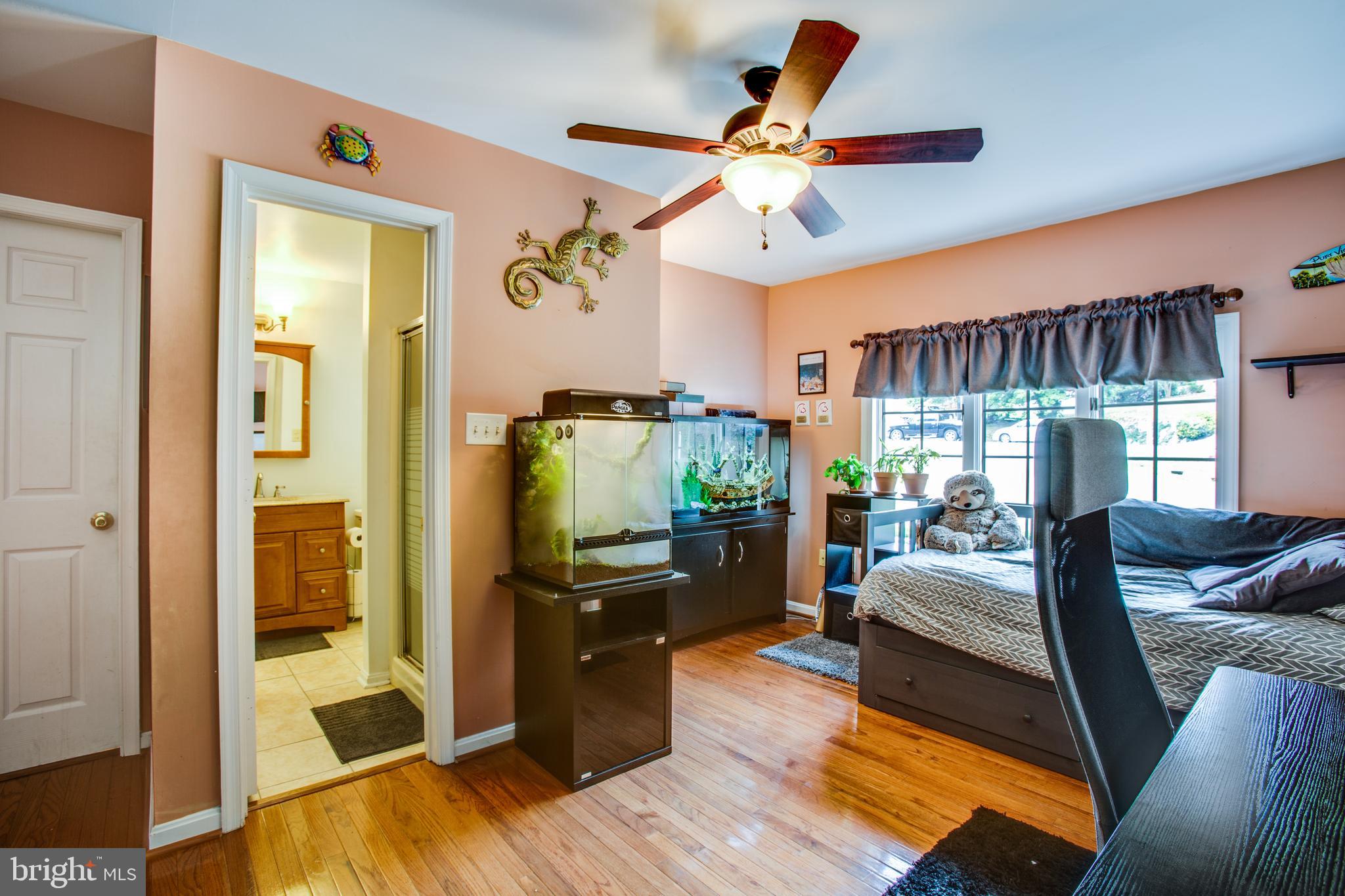 BREEZEWOOD - Residential