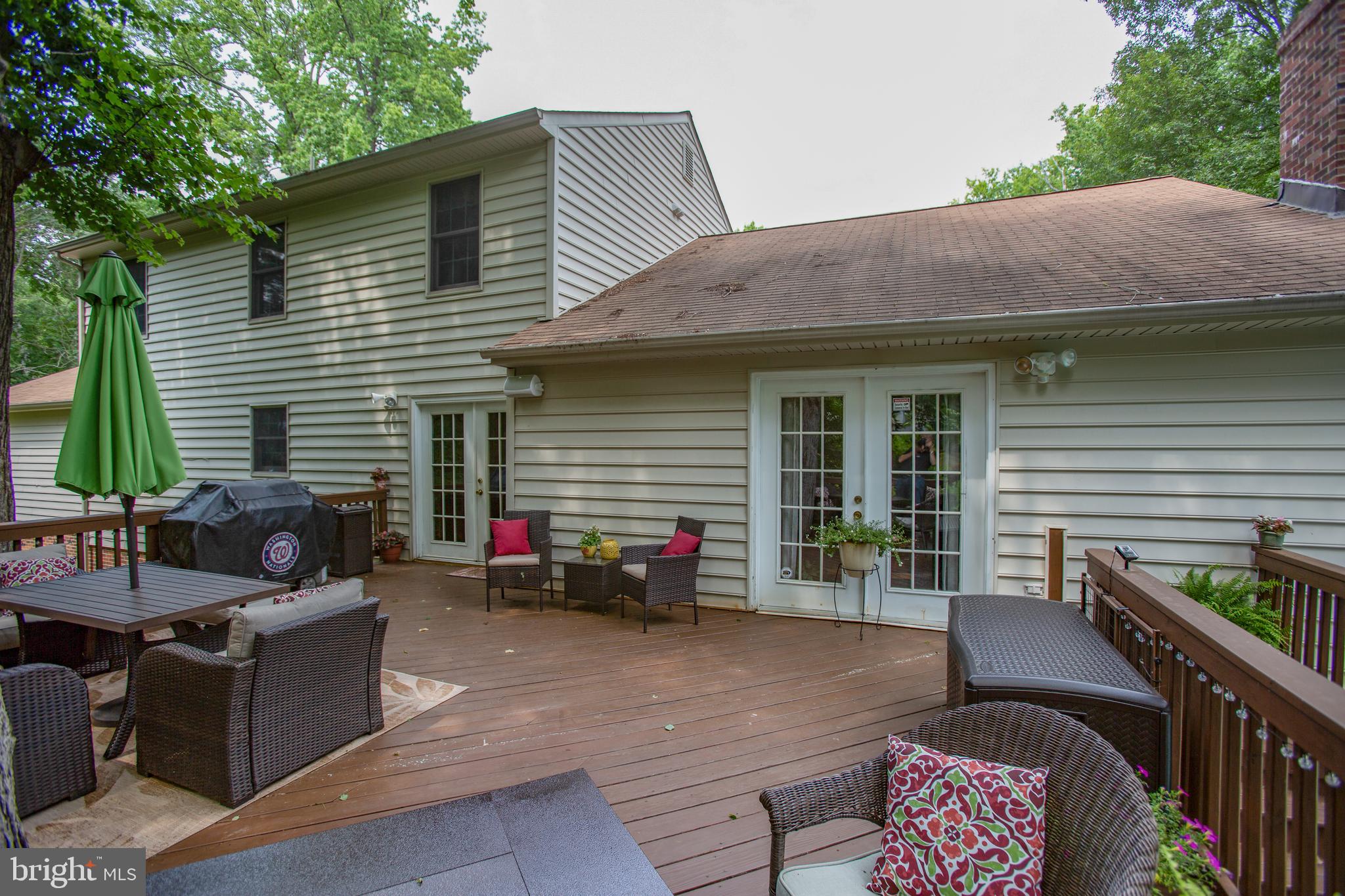 BREEZEWOOD - Residential