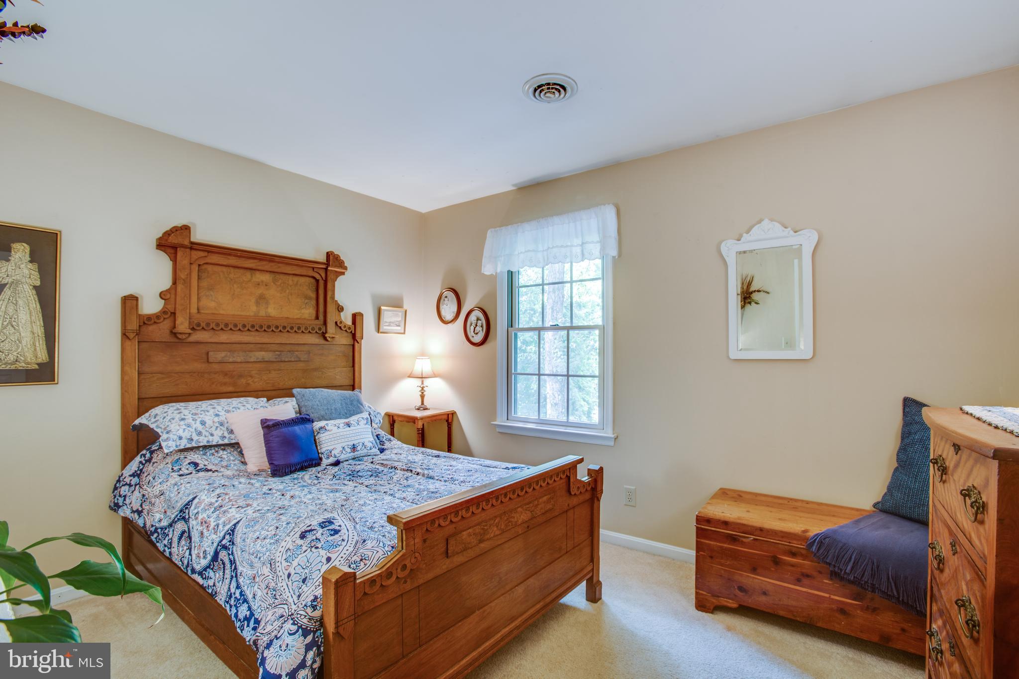 BREEZEWOOD - Residential