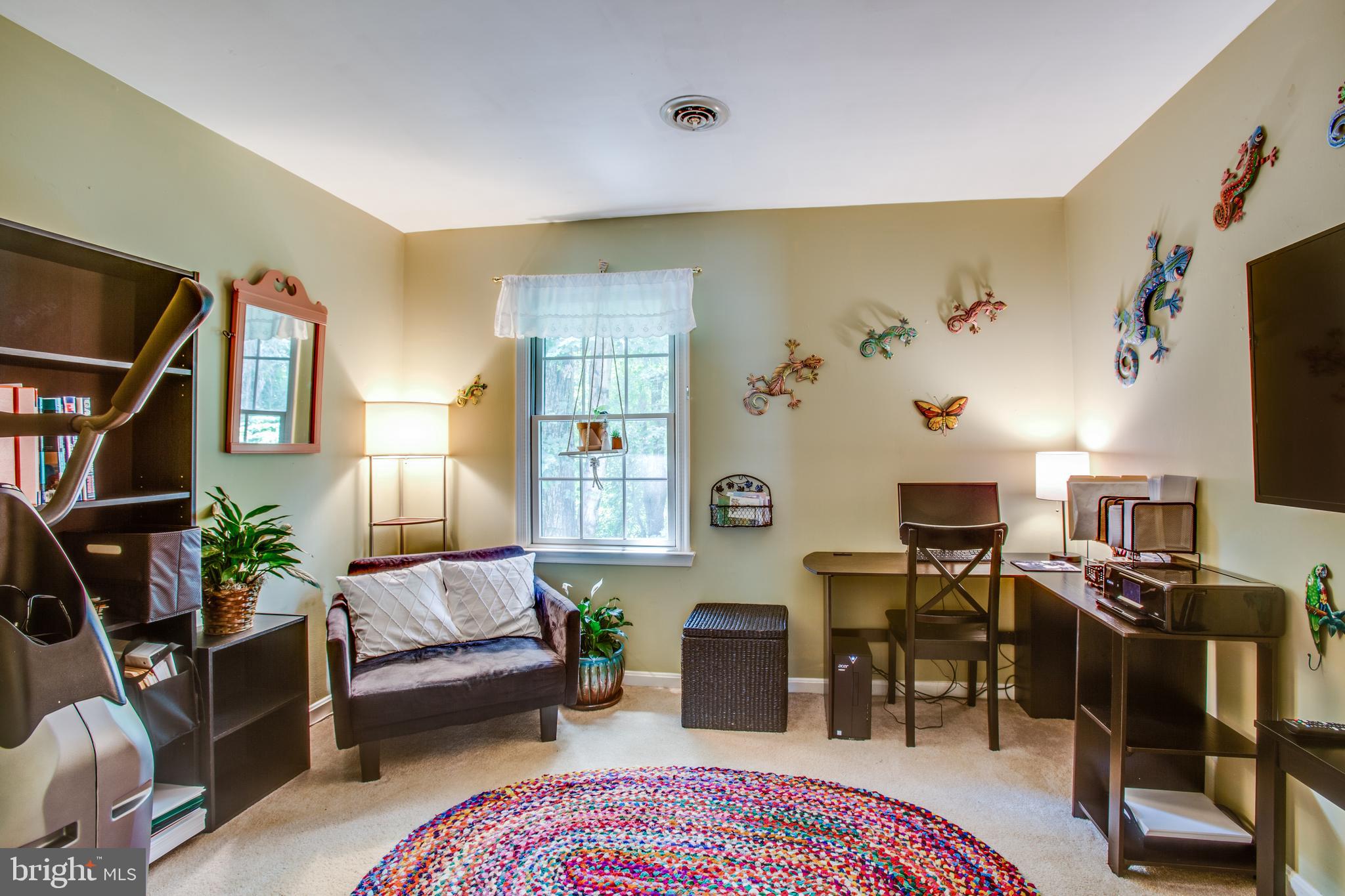 BREEZEWOOD - Residential