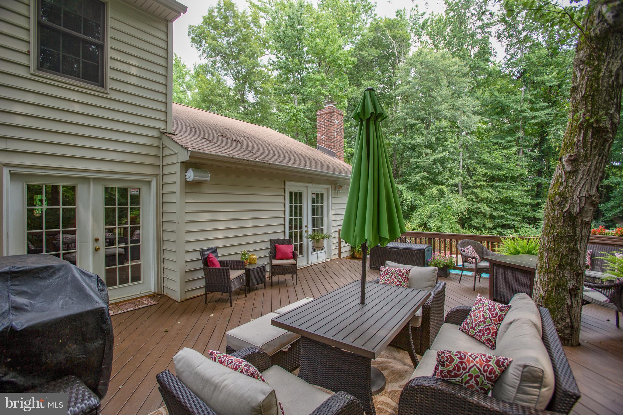 BREEZEWOOD - Residential