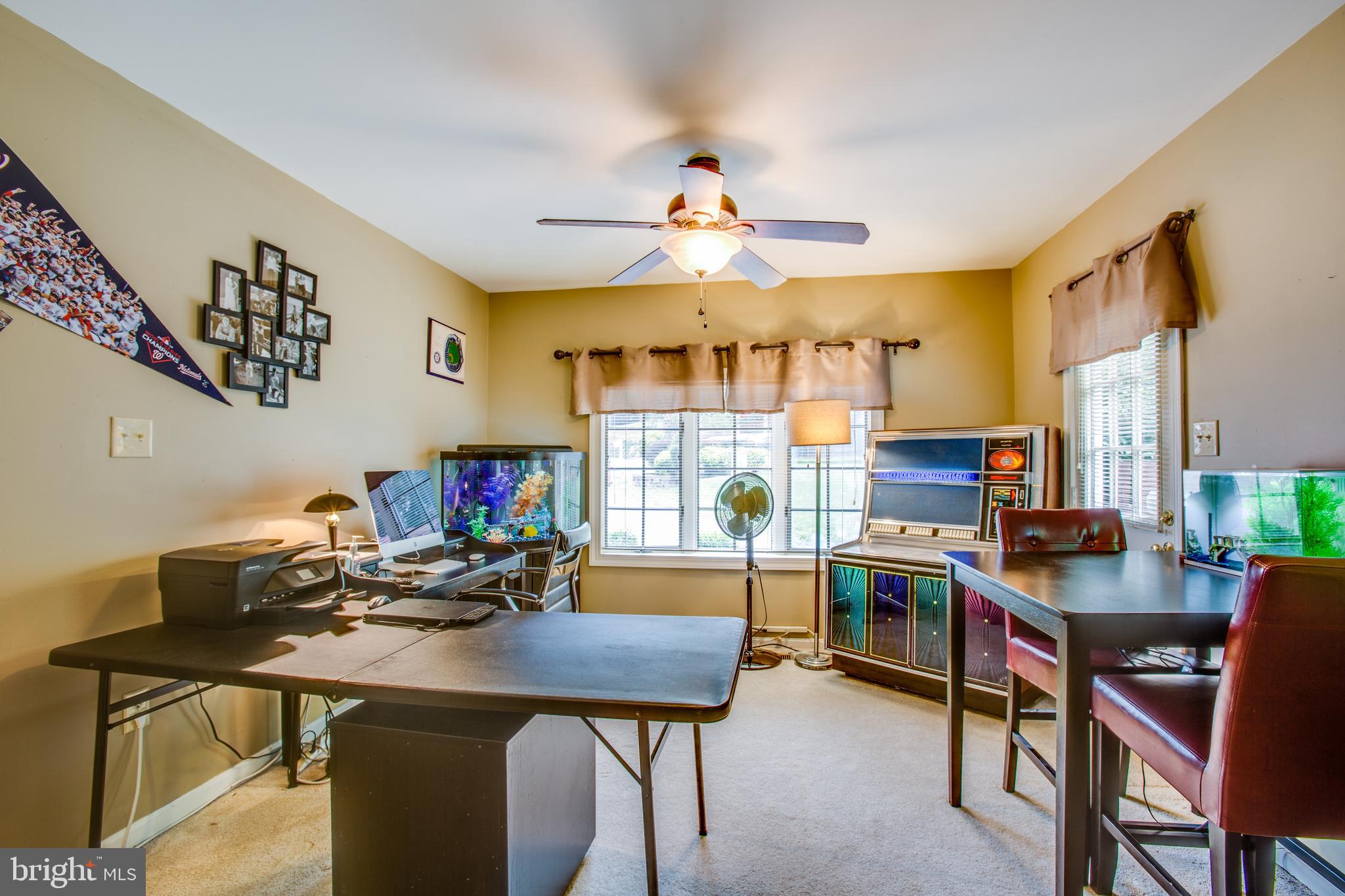 BREEZEWOOD - Residential