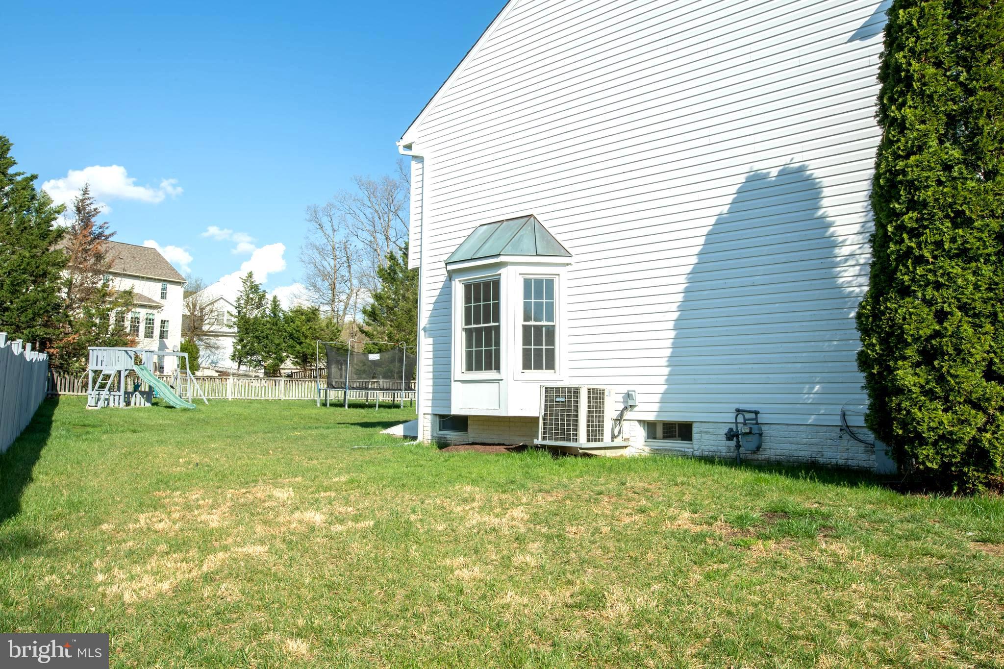 SPRINGFIELD MANOR - Residential