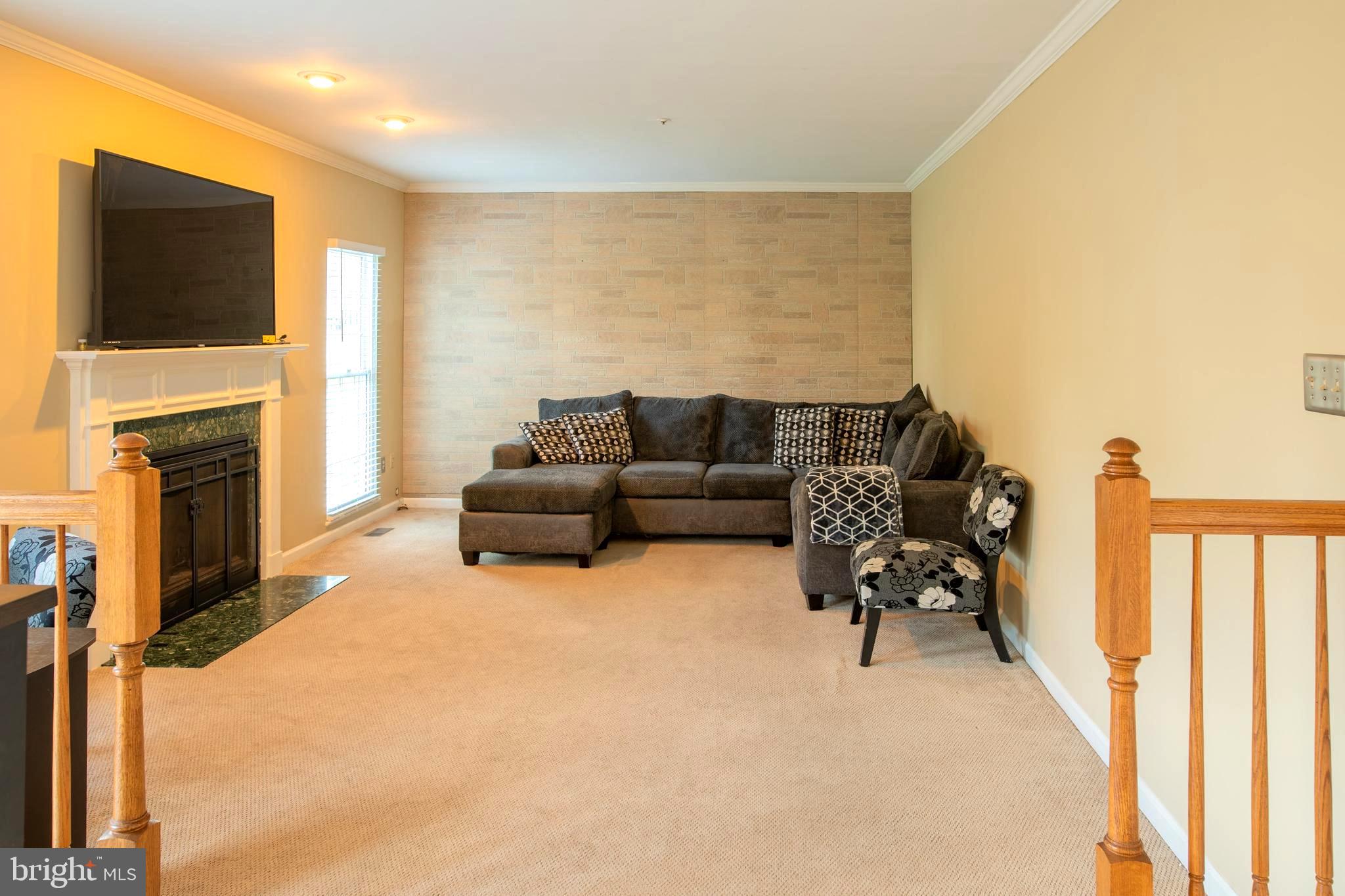 SPRINGFIELD MANOR - Residential