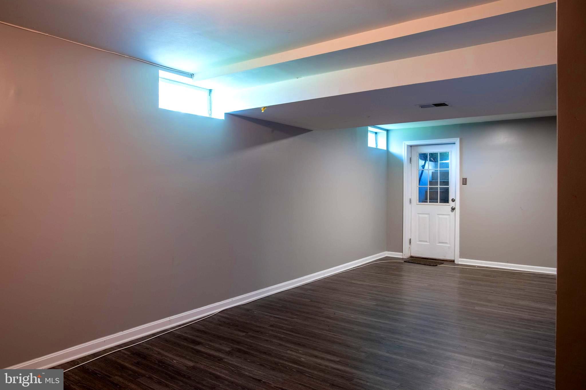 SPRINGFIELD MANOR - Residential