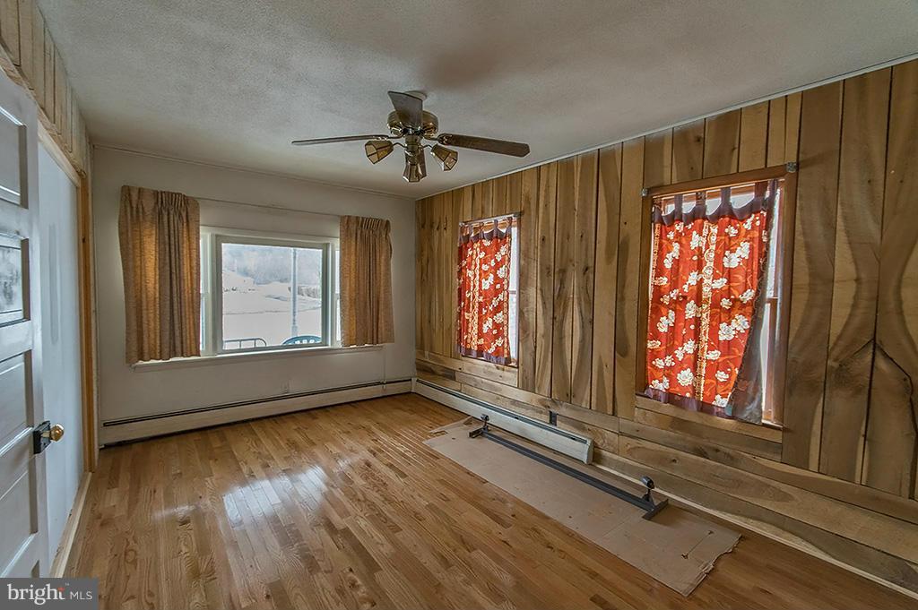 CACAPON VILLAGE - Residential