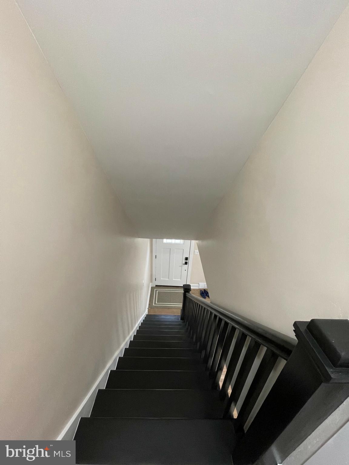 HILLCREST - Residential