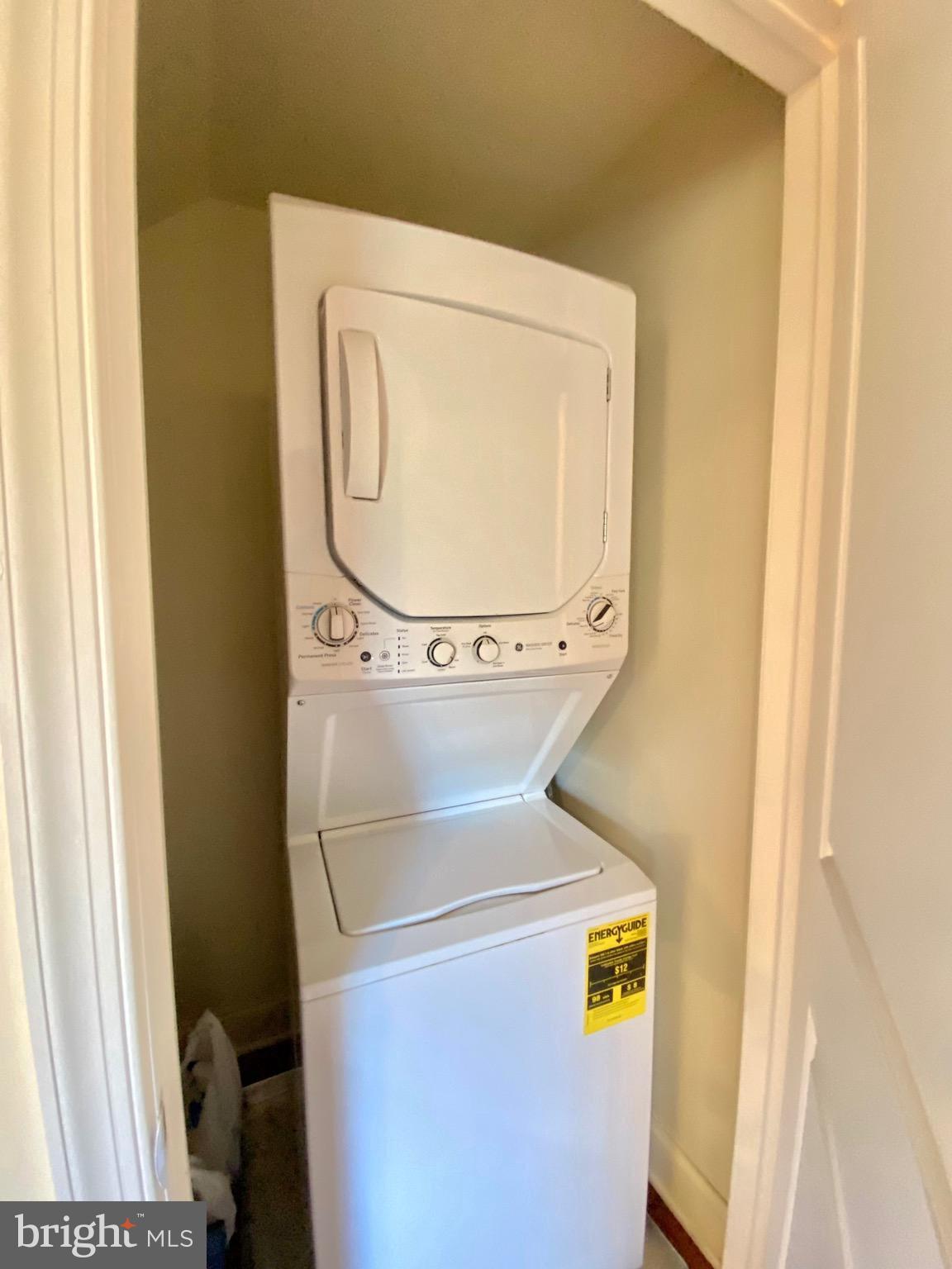 PHILADELPHIA (NORTH) - Residential Lease