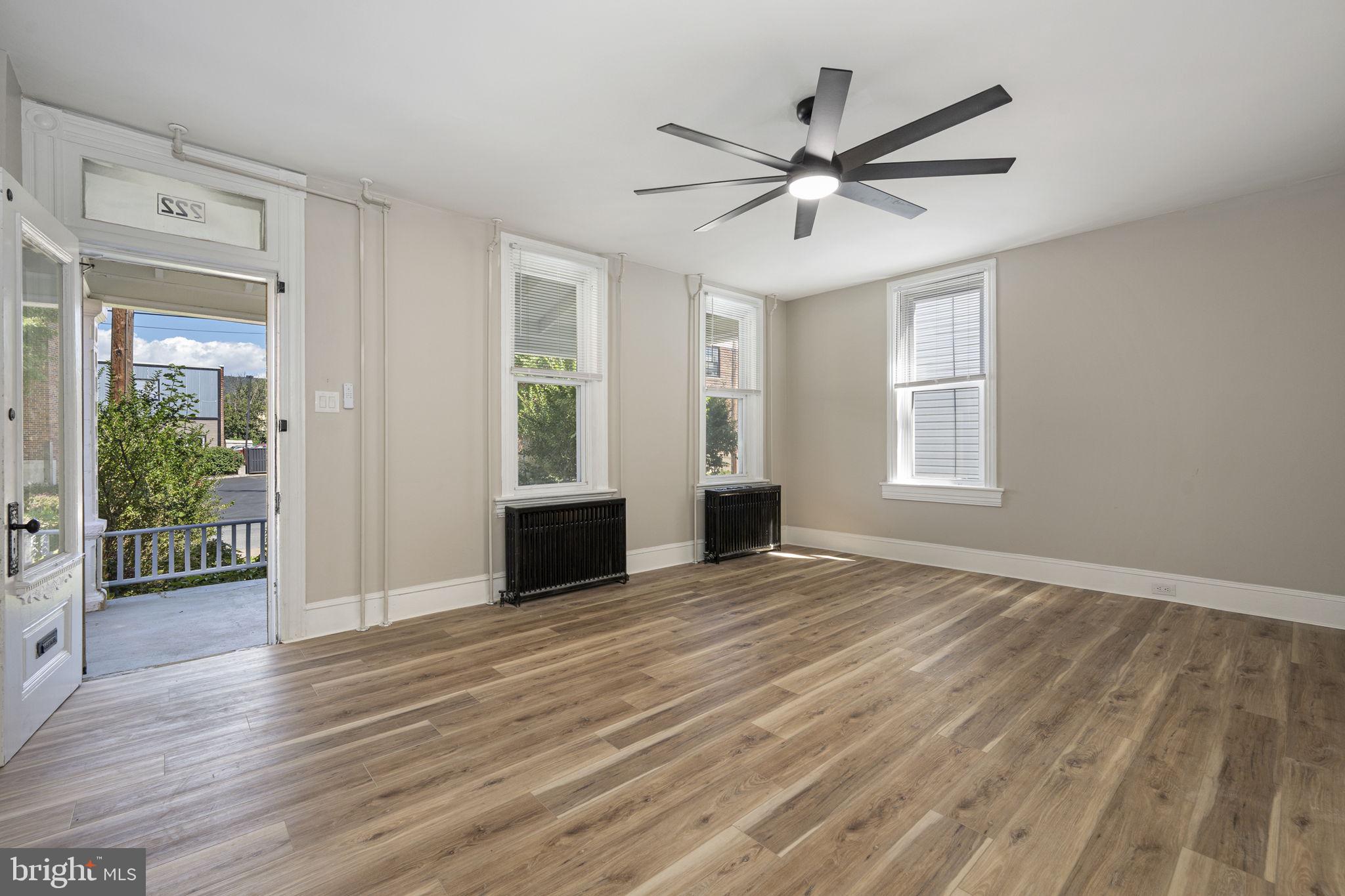 HAMBURG - Residential