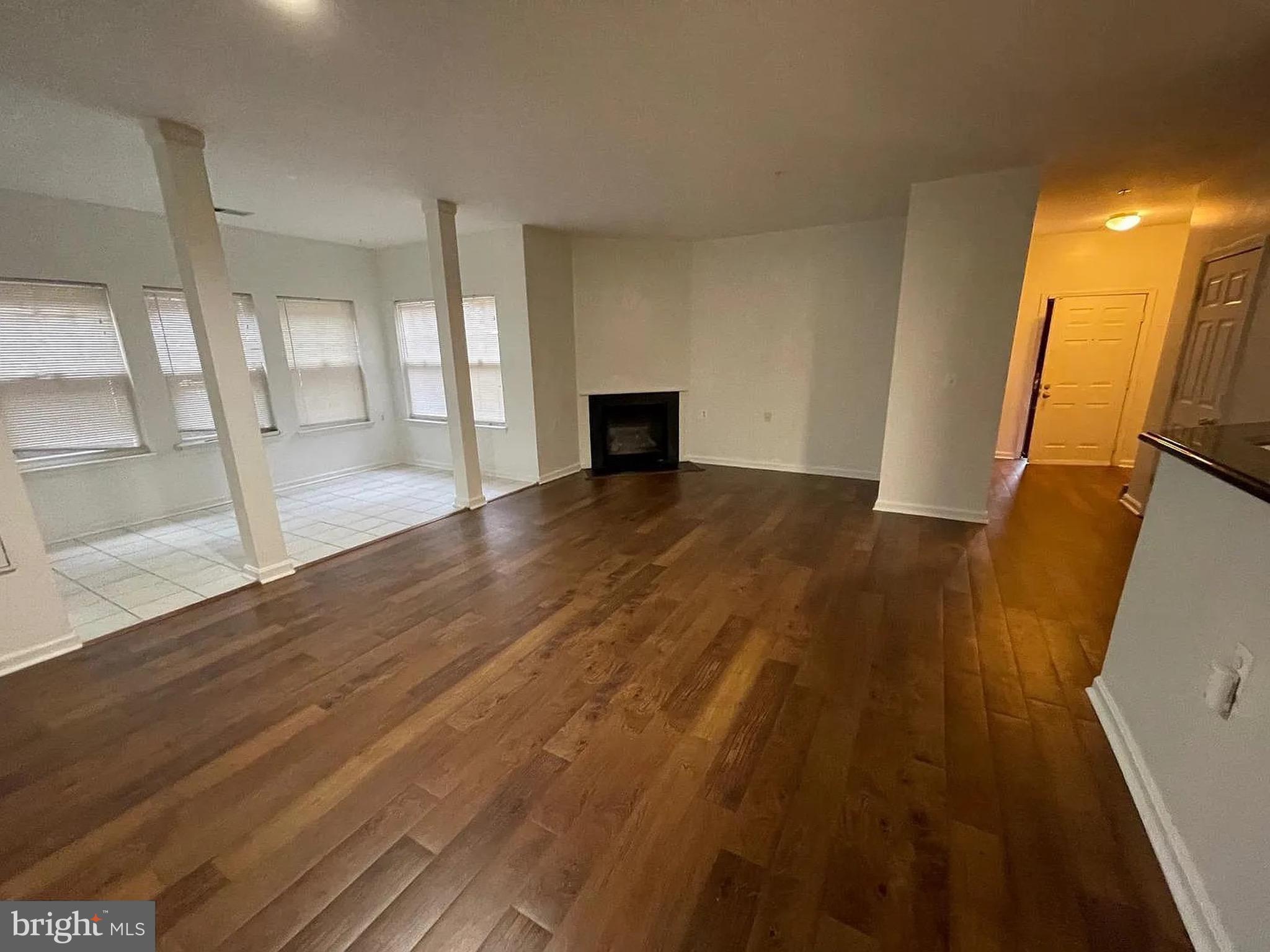 3044 IRMA COURT 3044