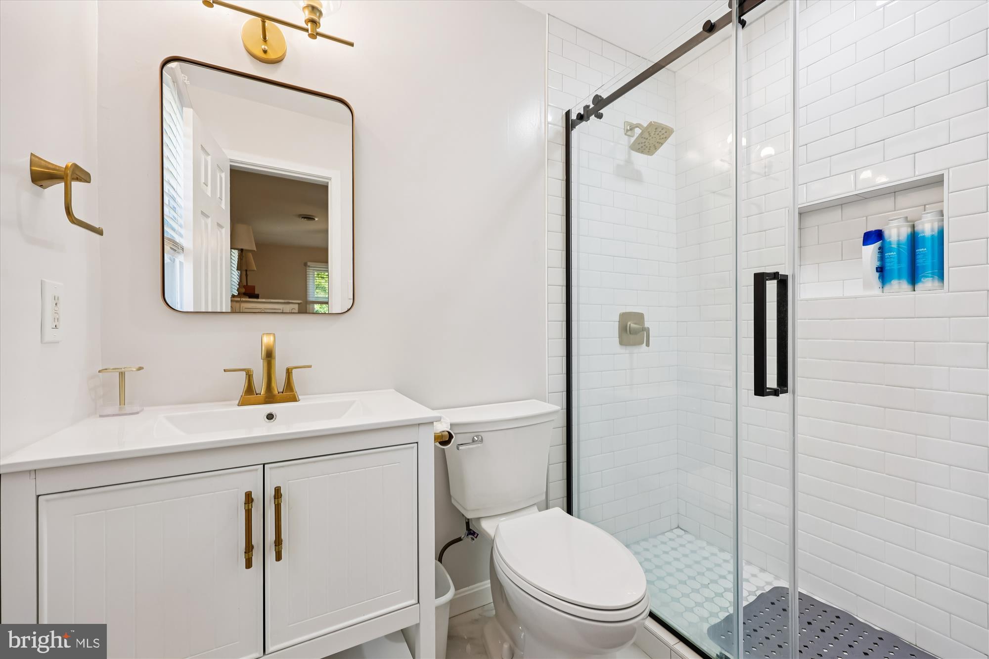 ROCK CREEK PALISADES - Residential