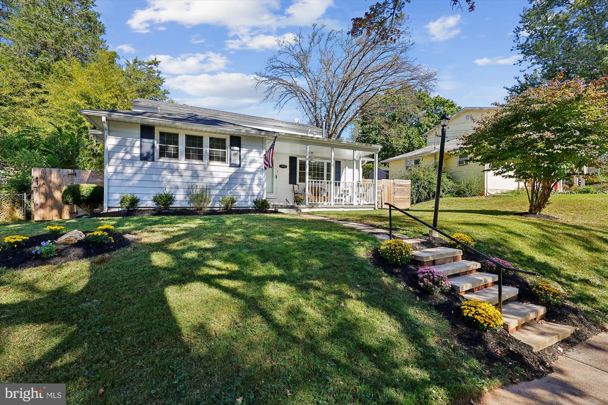 ROCK CREEK PALISADES - Residential