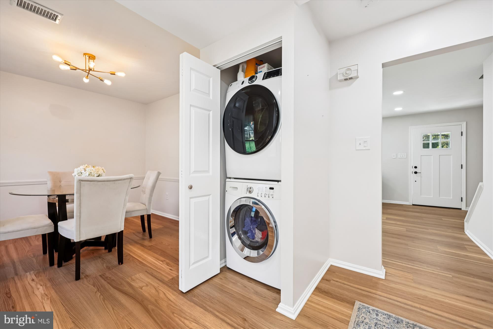 ROCK CREEK PALISADES - Residential