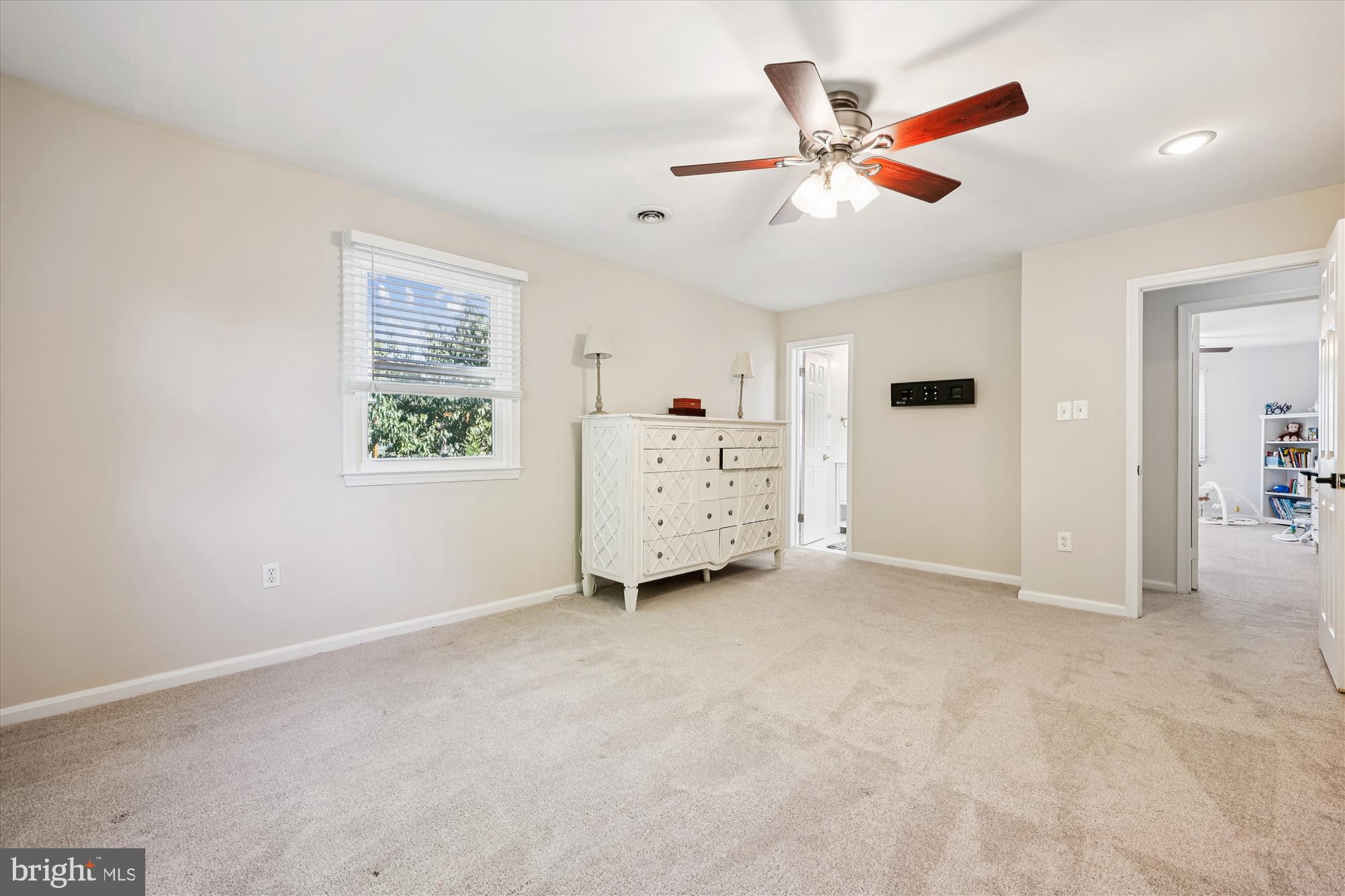 ROCK CREEK PALISADES - Residential