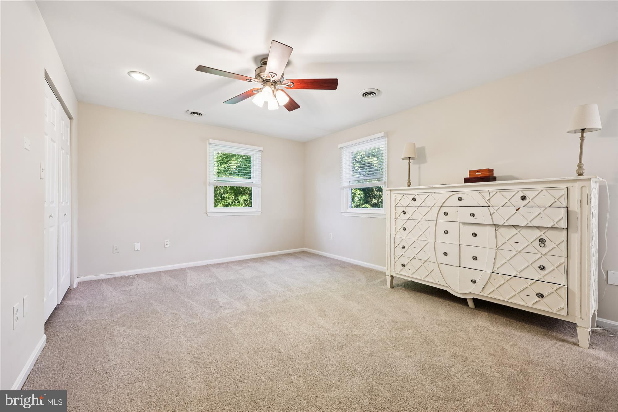 ROCK CREEK PALISADES - Residential