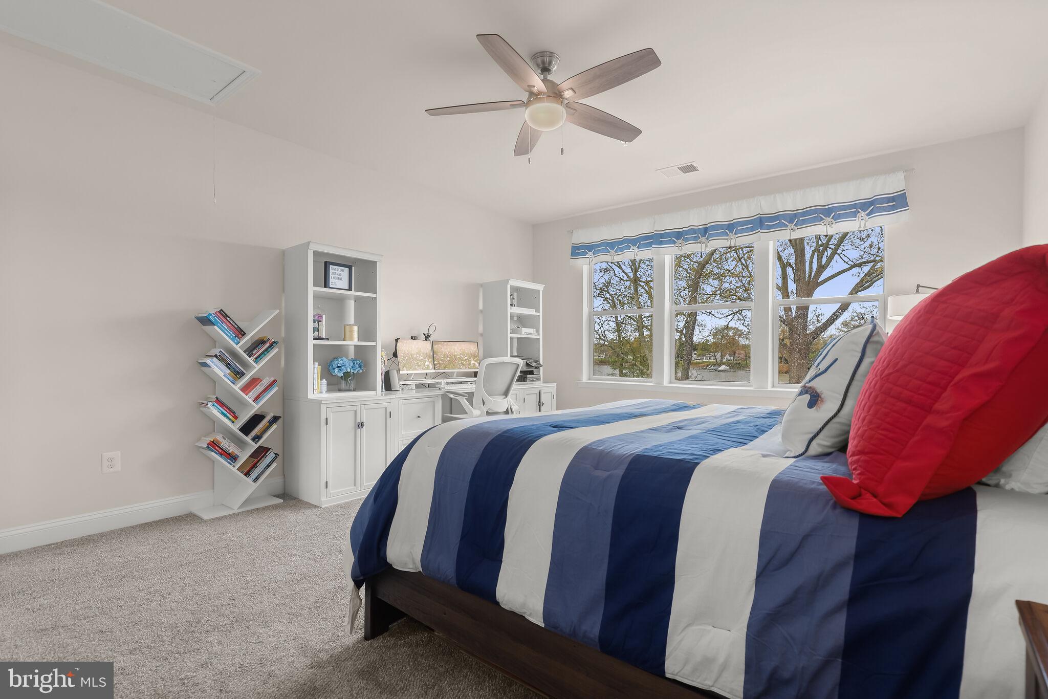 HICKORY RIDGE - Residential