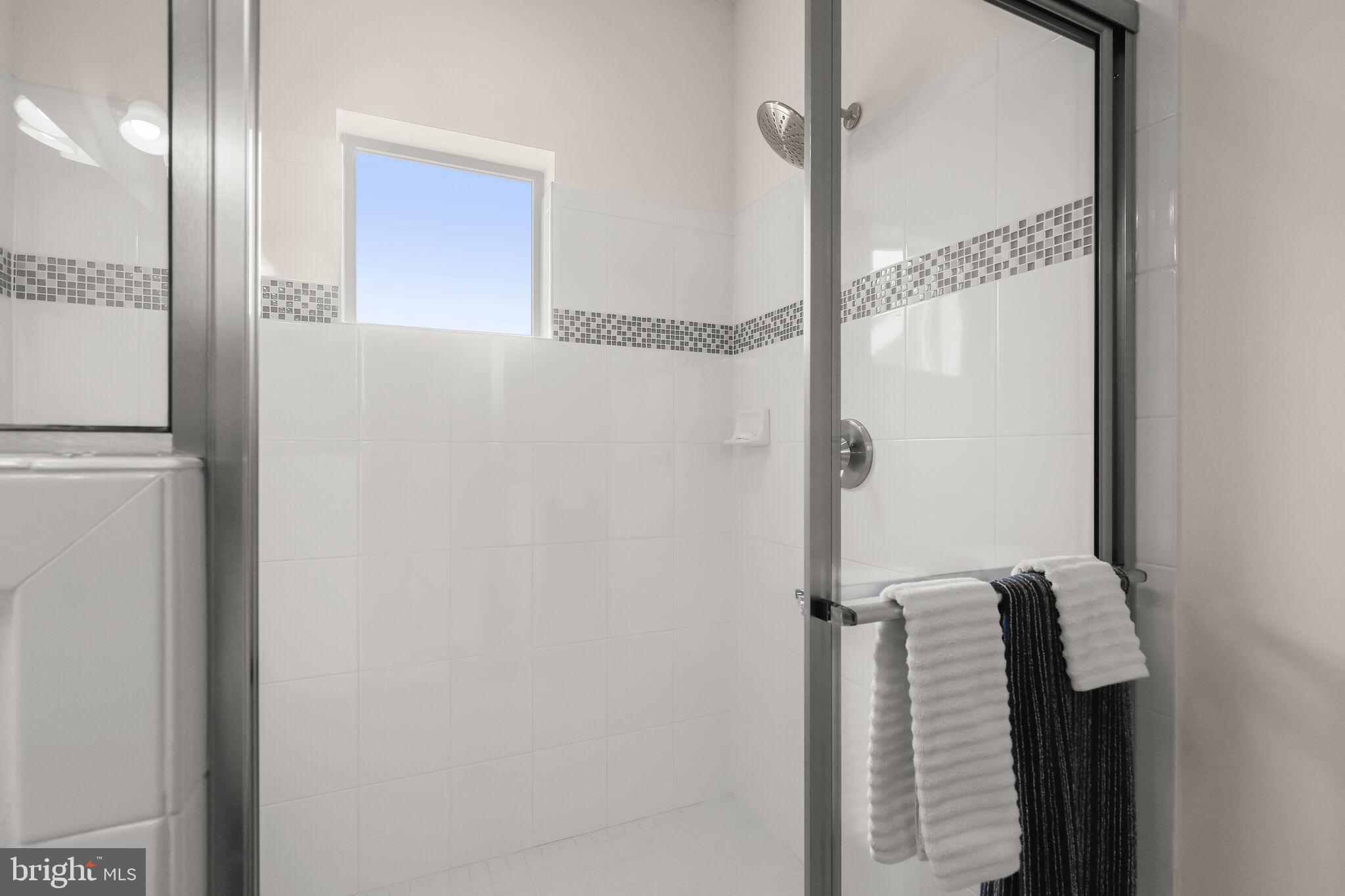 HICKORY RIDGE - Residential