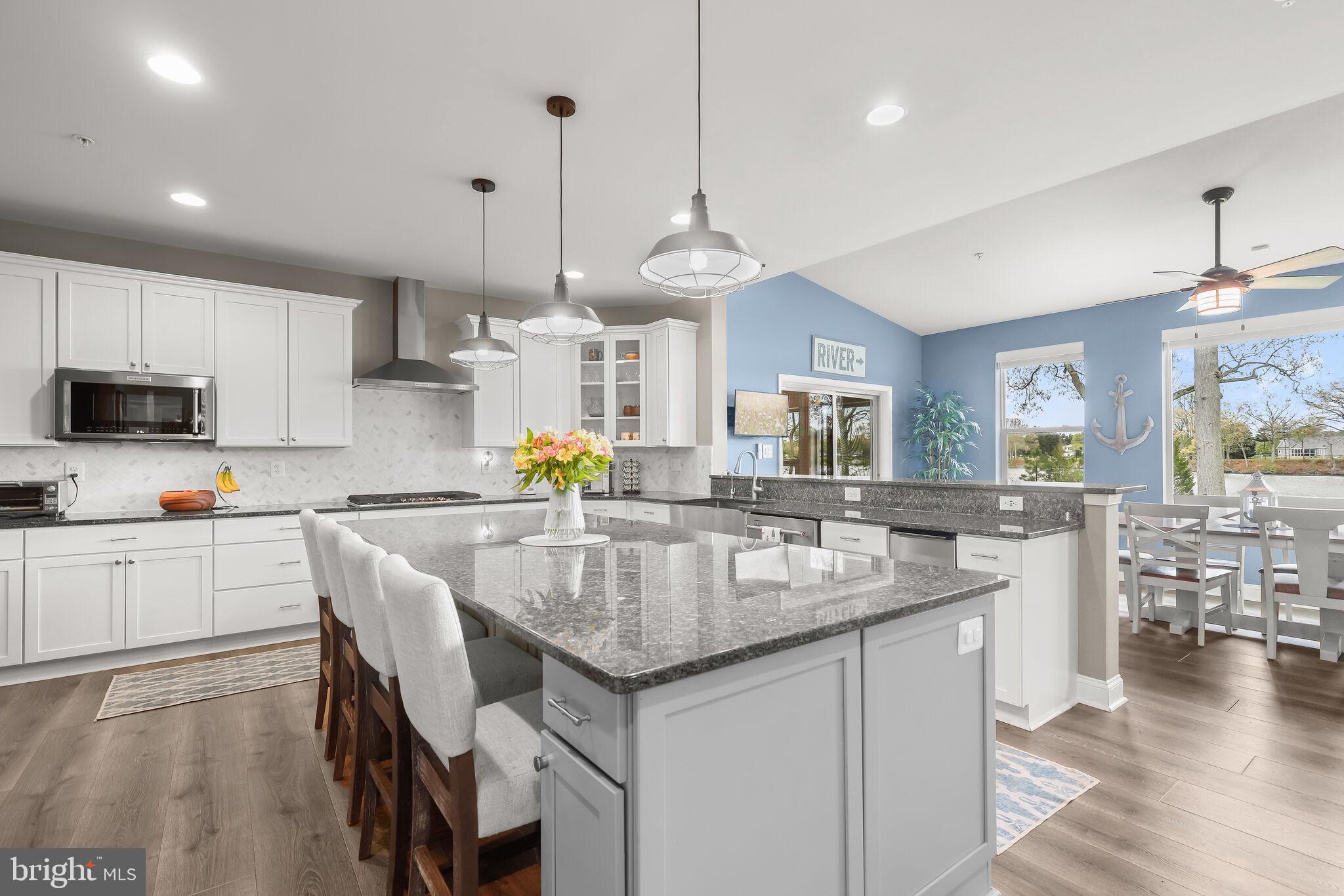 HICKORY RIDGE - Residential