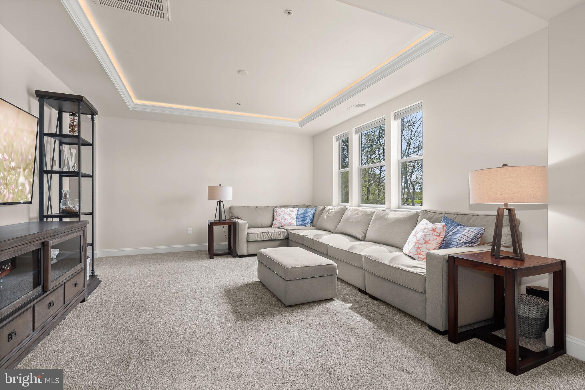 HICKORY RIDGE - Residential