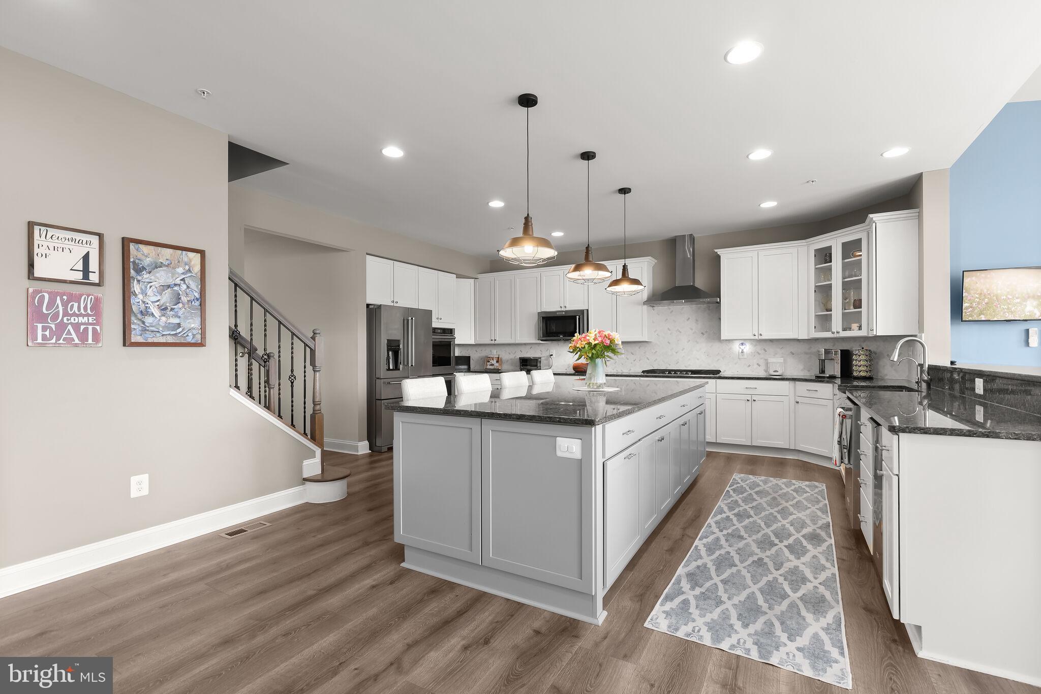 HICKORY RIDGE - Residential