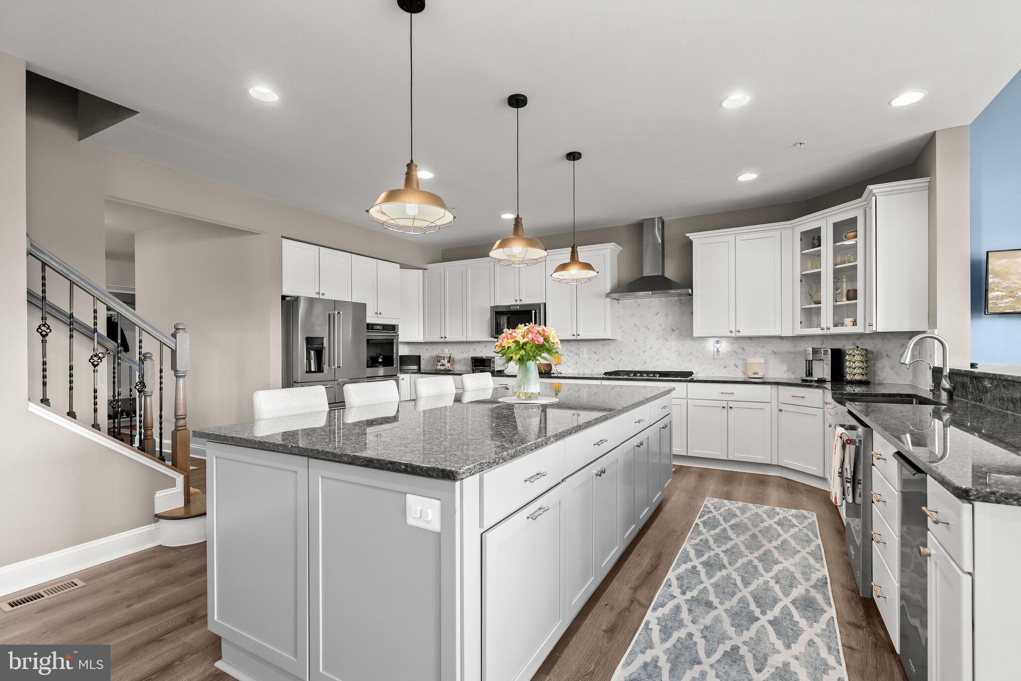 HICKORY RIDGE - Residential