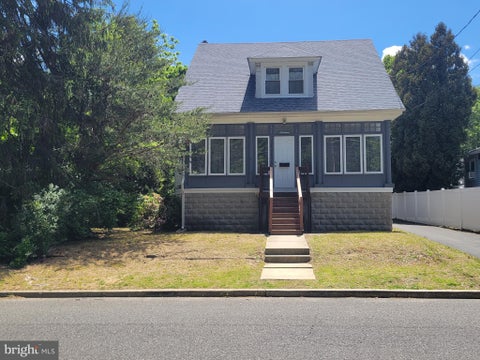 Homes For Sale - 19 Euclid Avenue<br/> PITMAN, NJ 08071