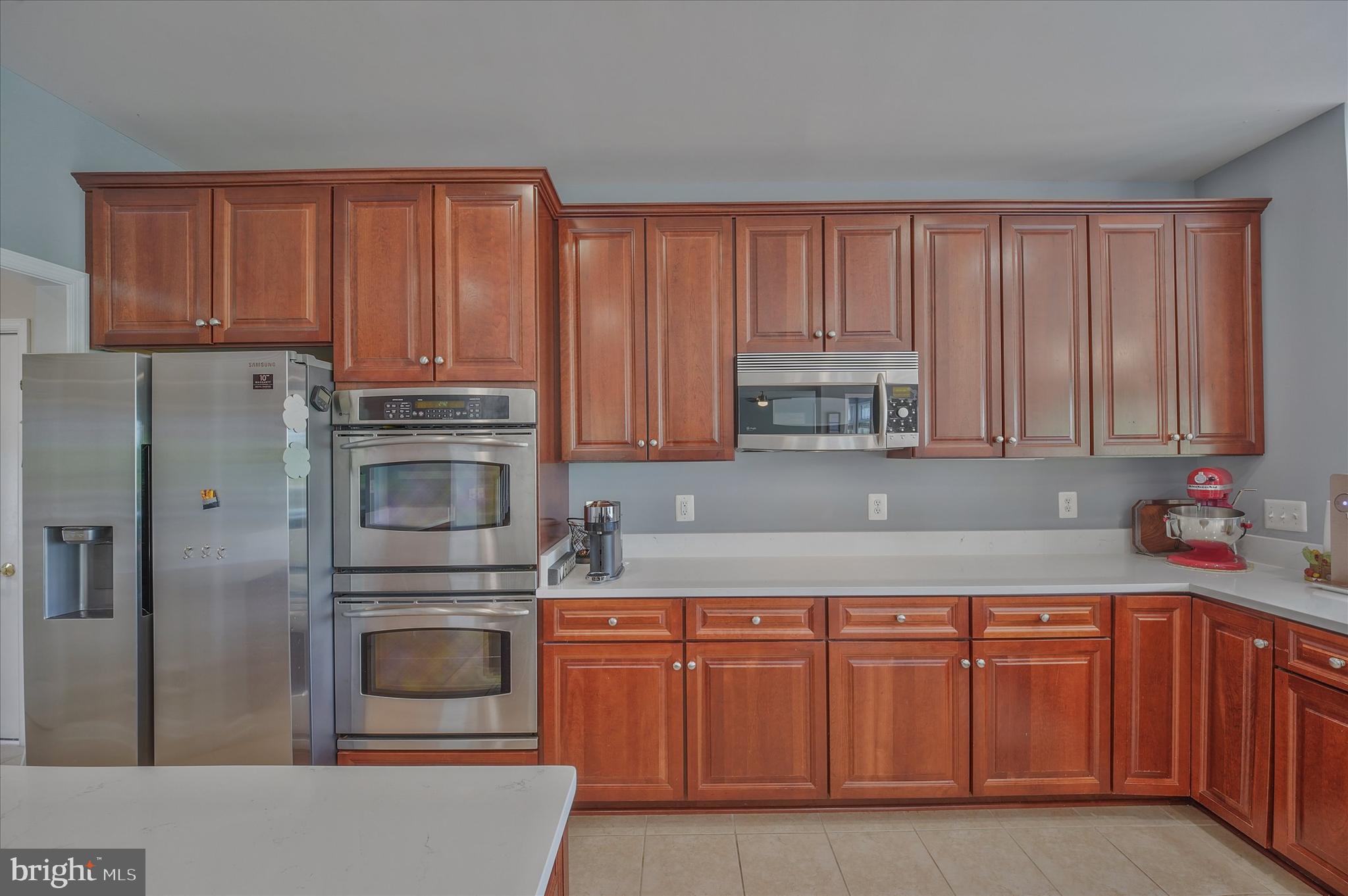 THE RIDINGS AT BLUE SPRING - Residential