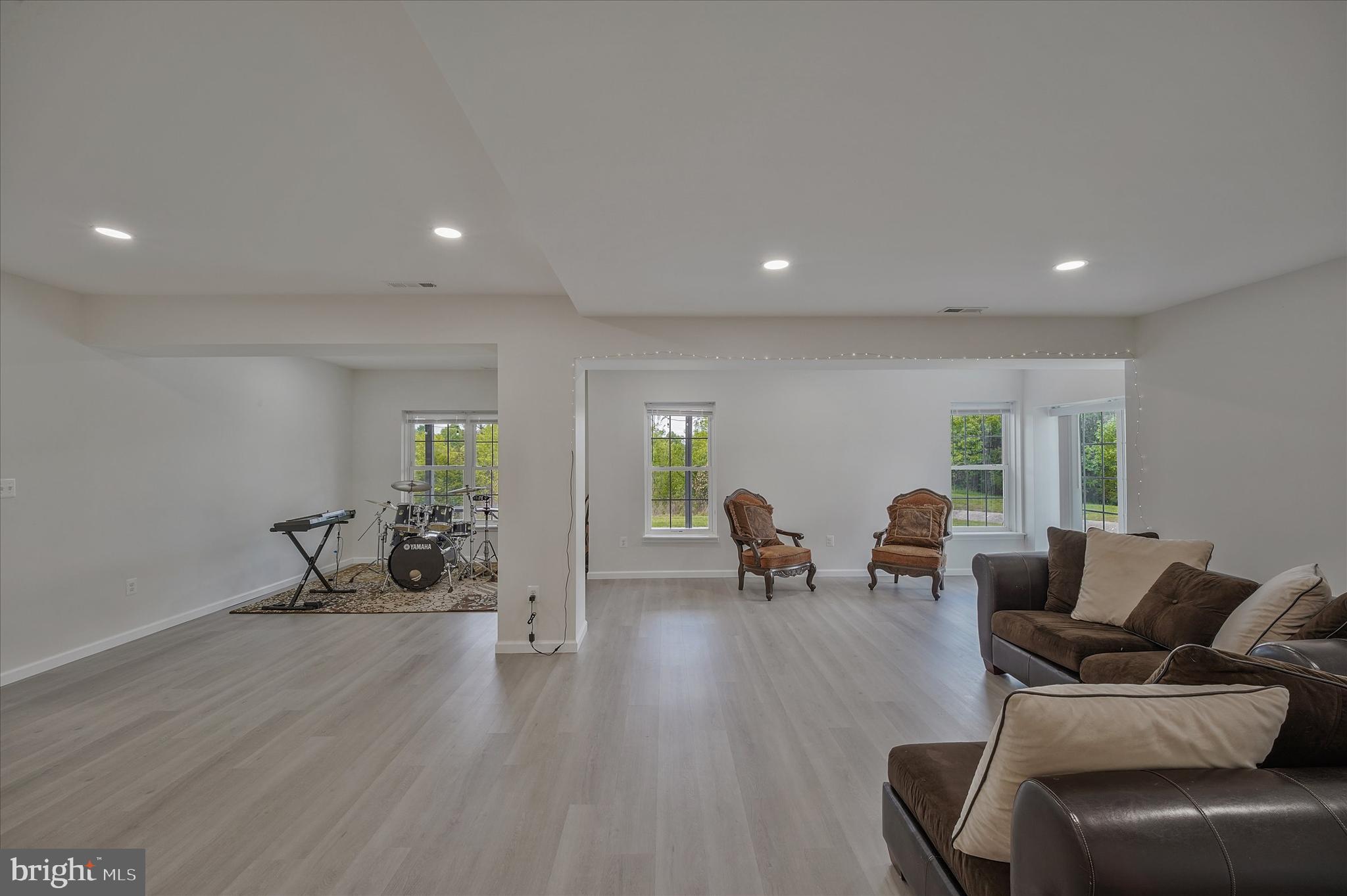 THE RIDINGS AT BLUE SPRING - Residential