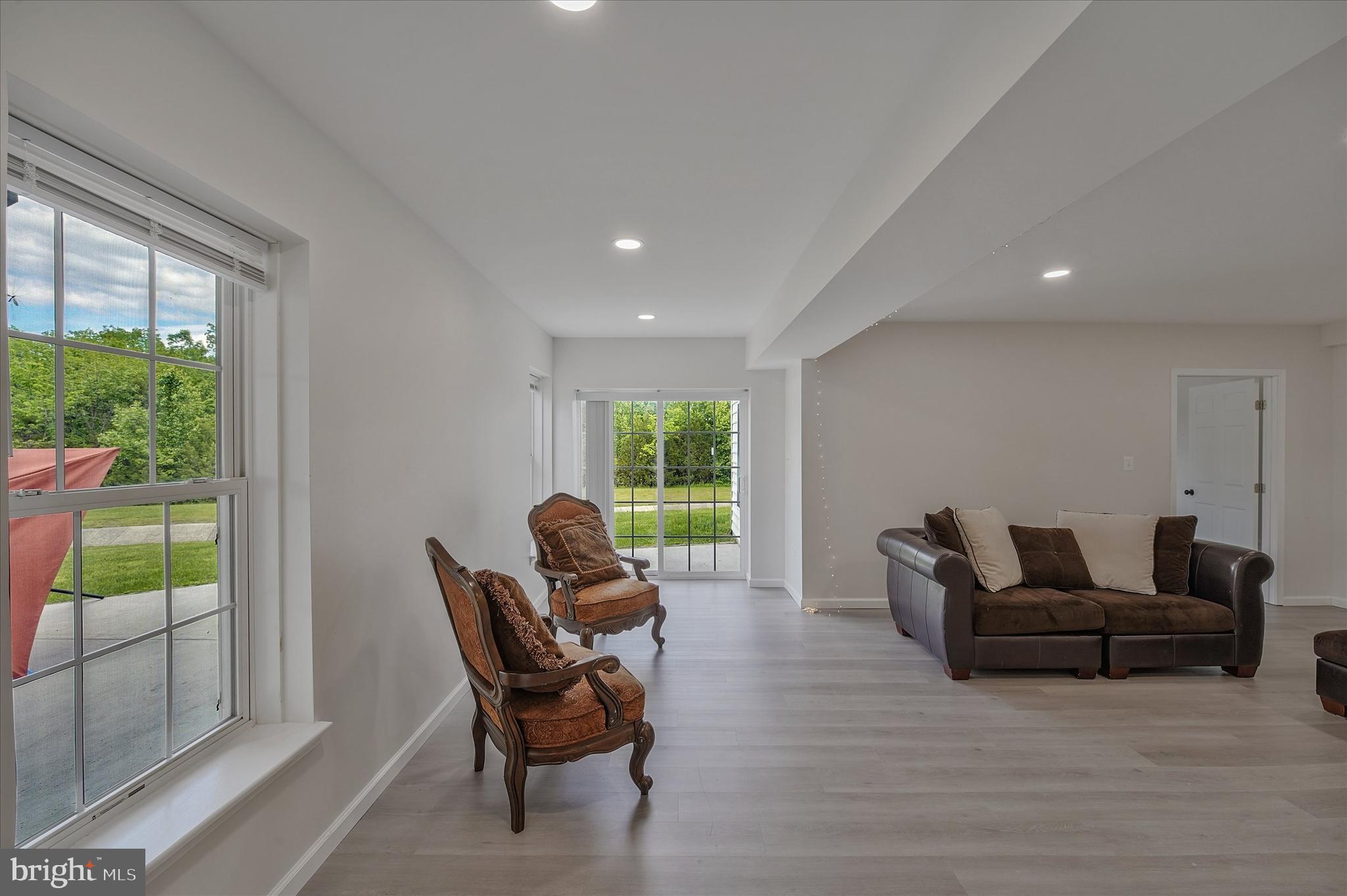 THE RIDINGS AT BLUE SPRING - Residential