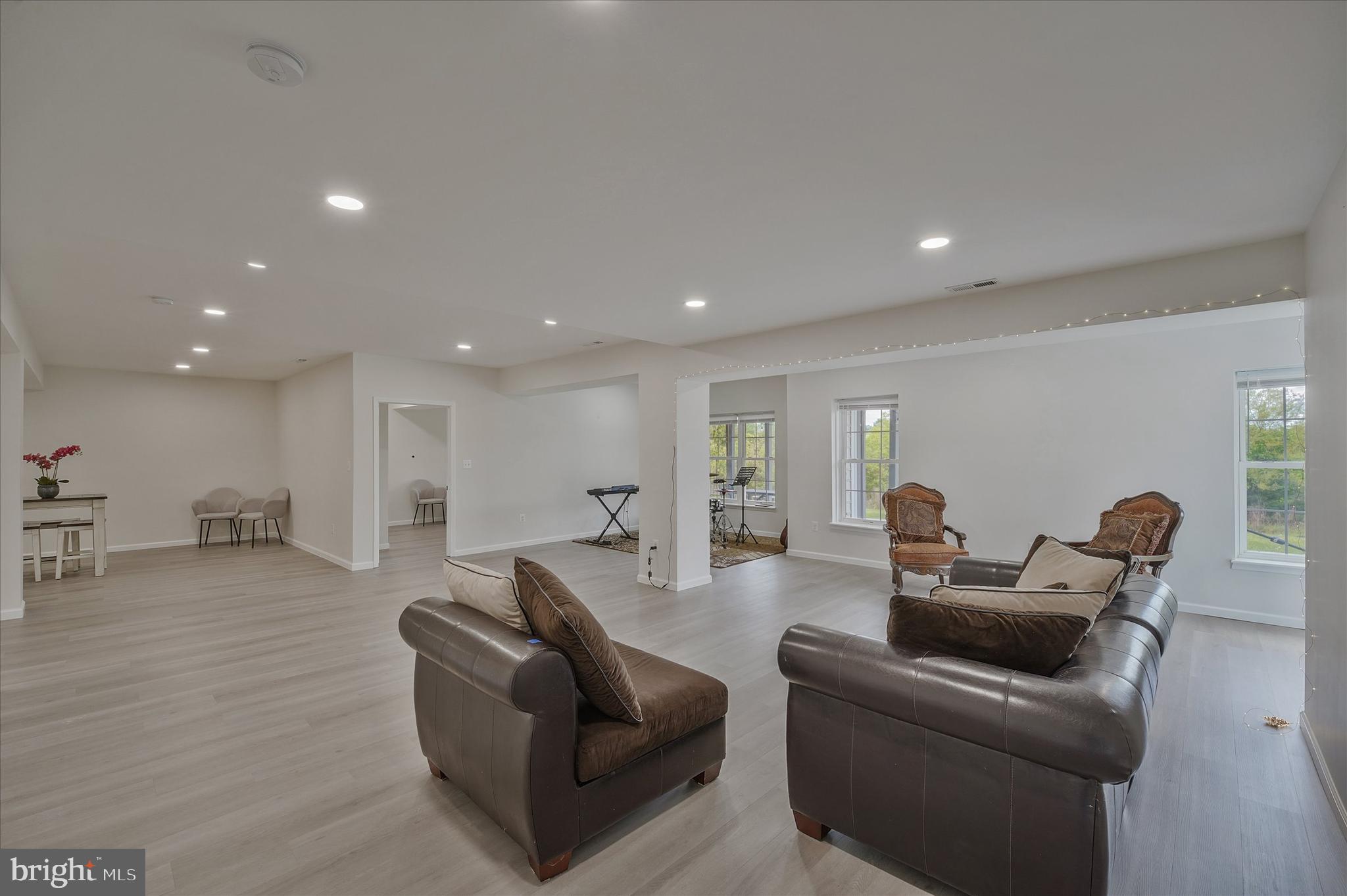 THE RIDINGS AT BLUE SPRING - Residential
