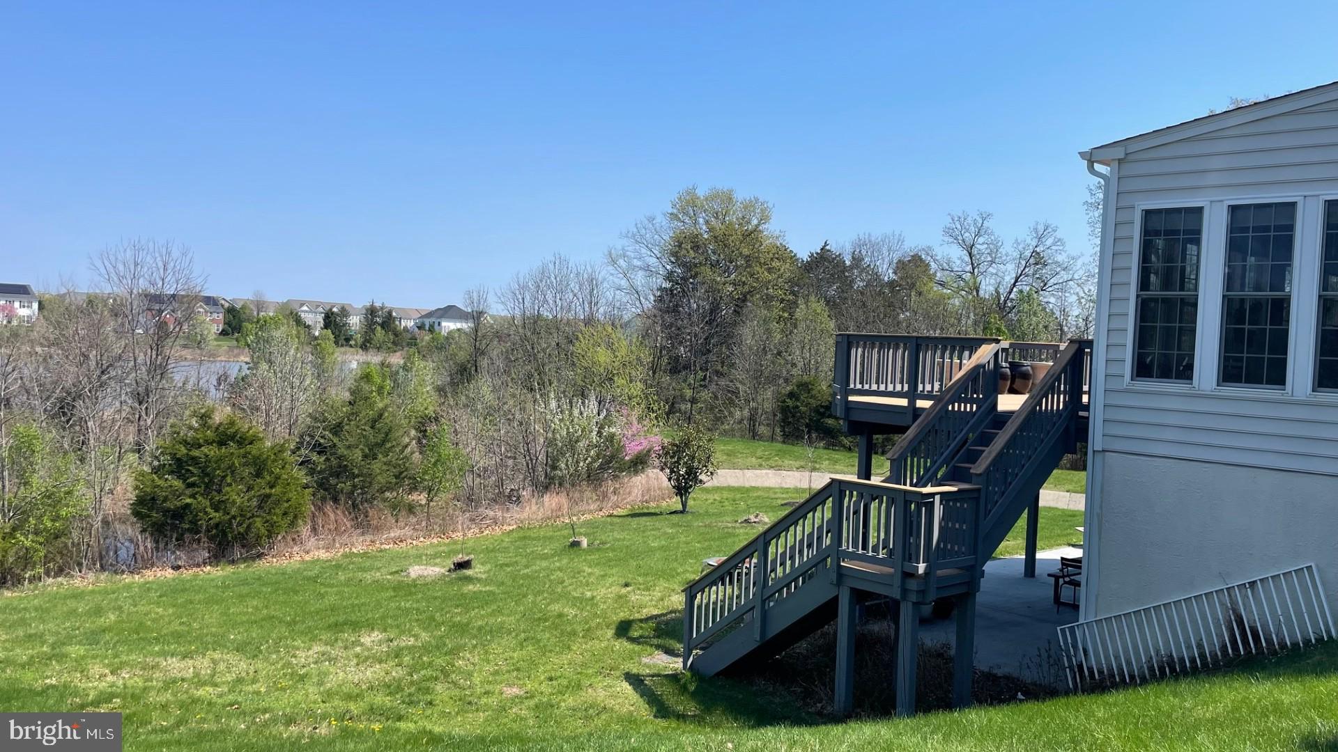 43820 CHURCHILL GLEN DRIVE