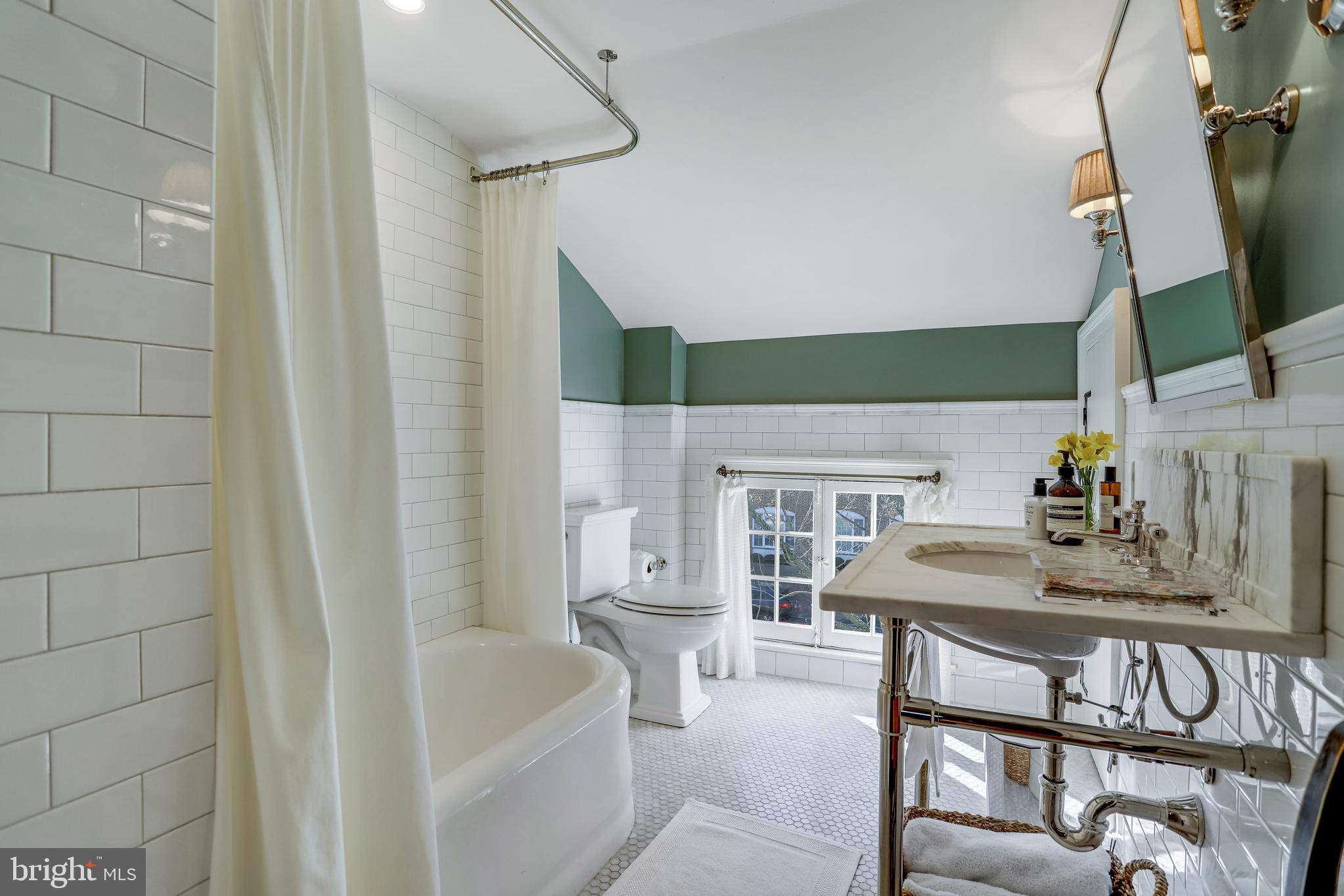 OLD TOWN - Residential