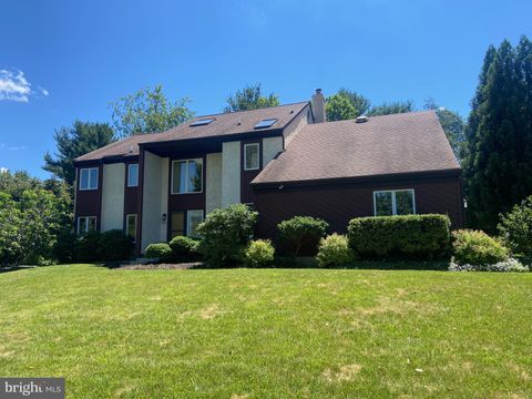 Homes For Sale - 273 Spring Run Lane<br/> DOWNINGTOWN, PA 19335