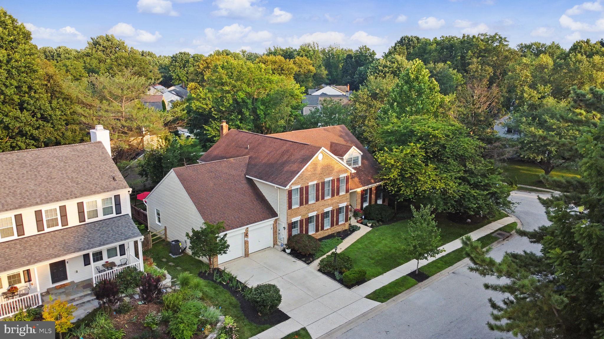 8502 DARK HAWK CIRCLE