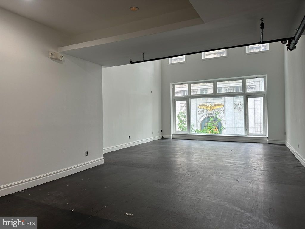 Photo of 1519 Walnut Street, PHILADELPHIA, PA 19102 (MLS # PAPH2486530)