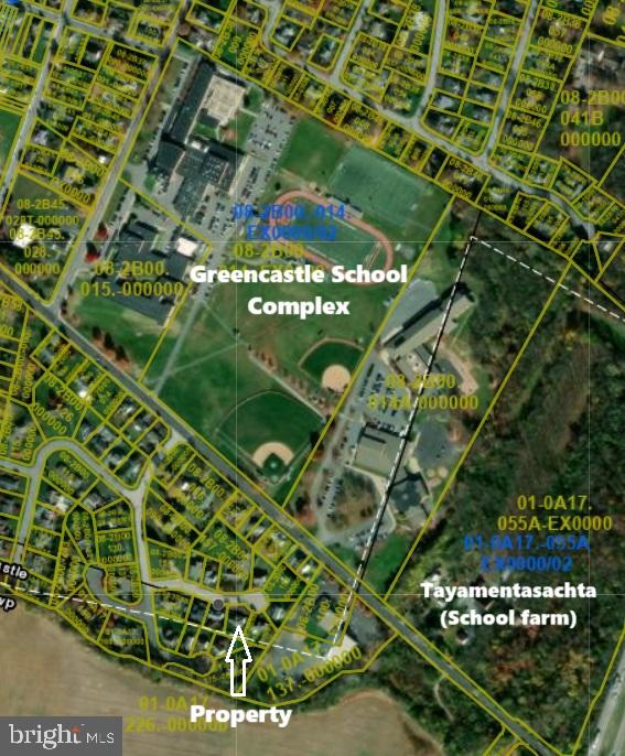 CENTURY MANOR - Residential