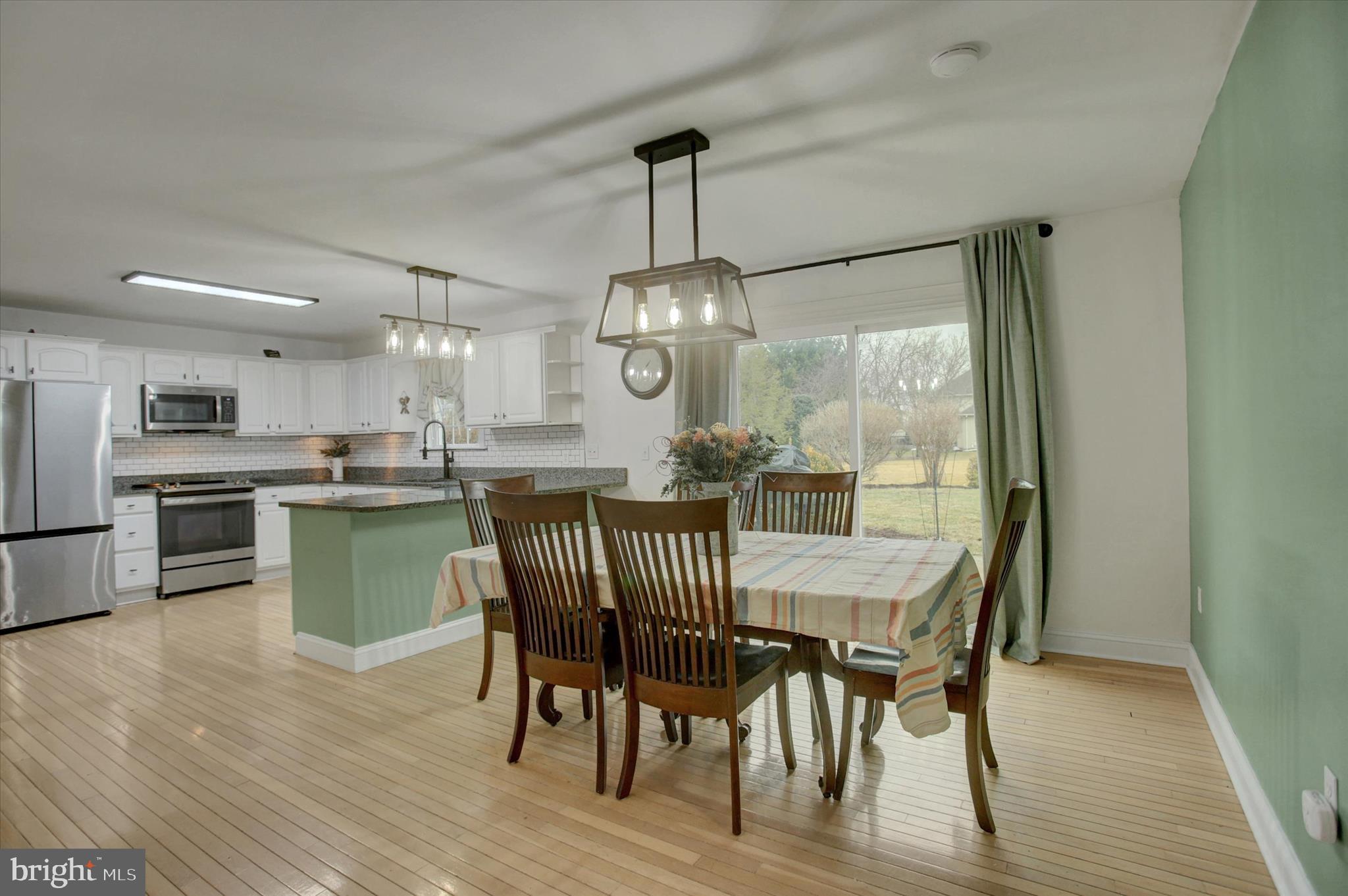 CENTURY MANOR - Residential