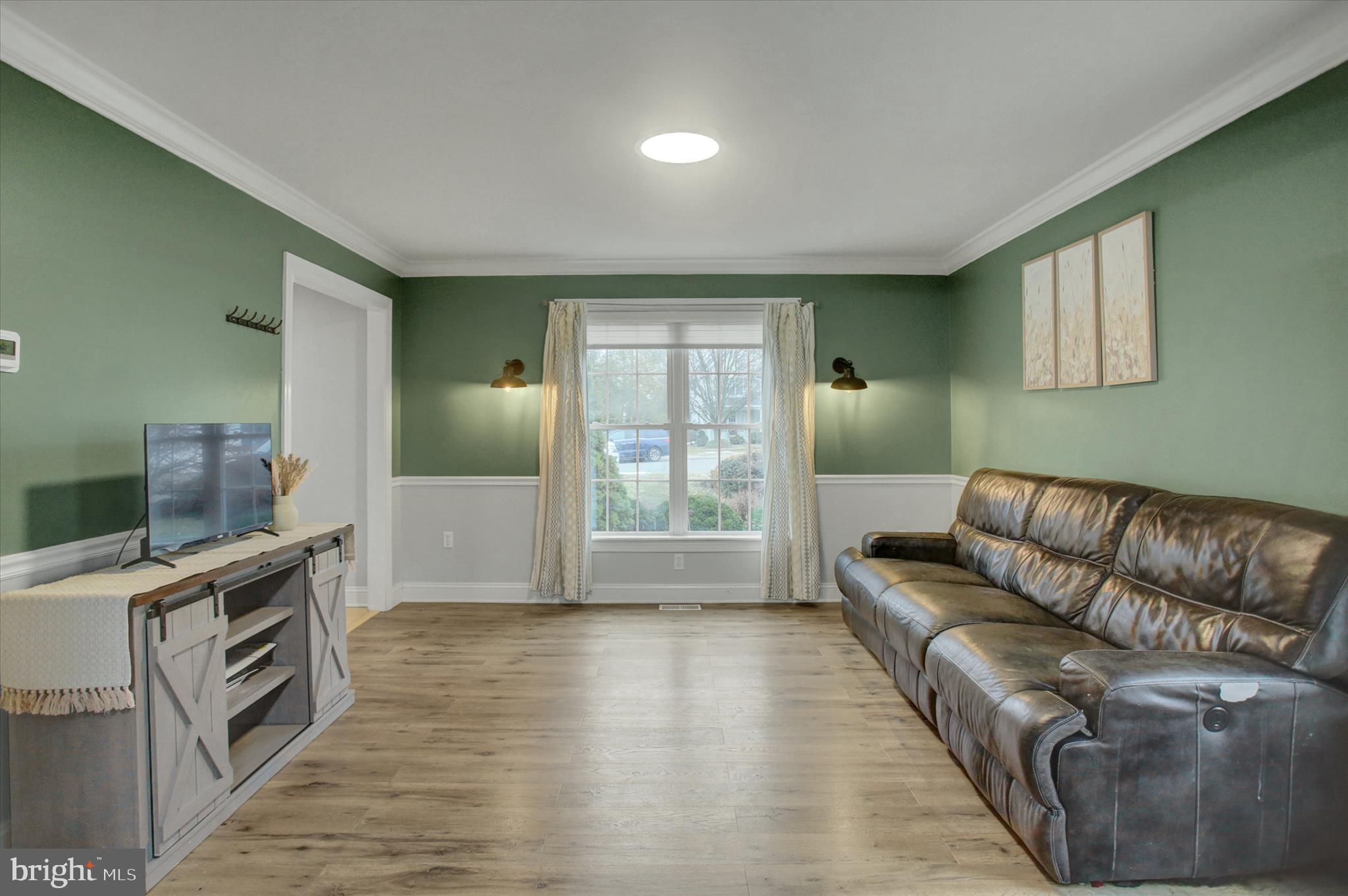 CENTURY MANOR - Residential