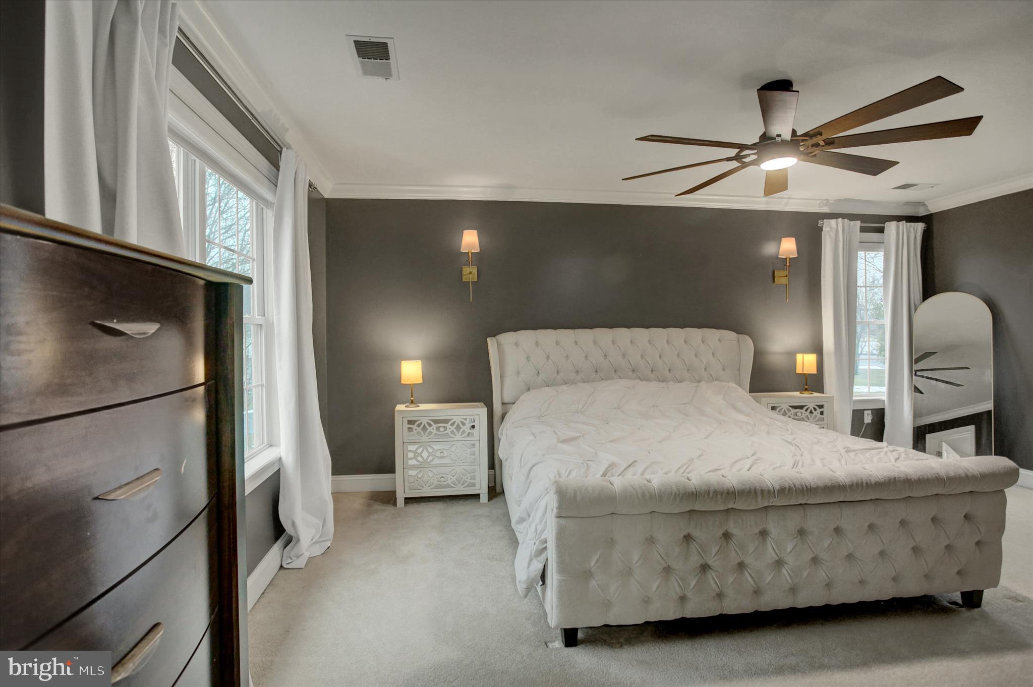 CENTURY MANOR - Residential