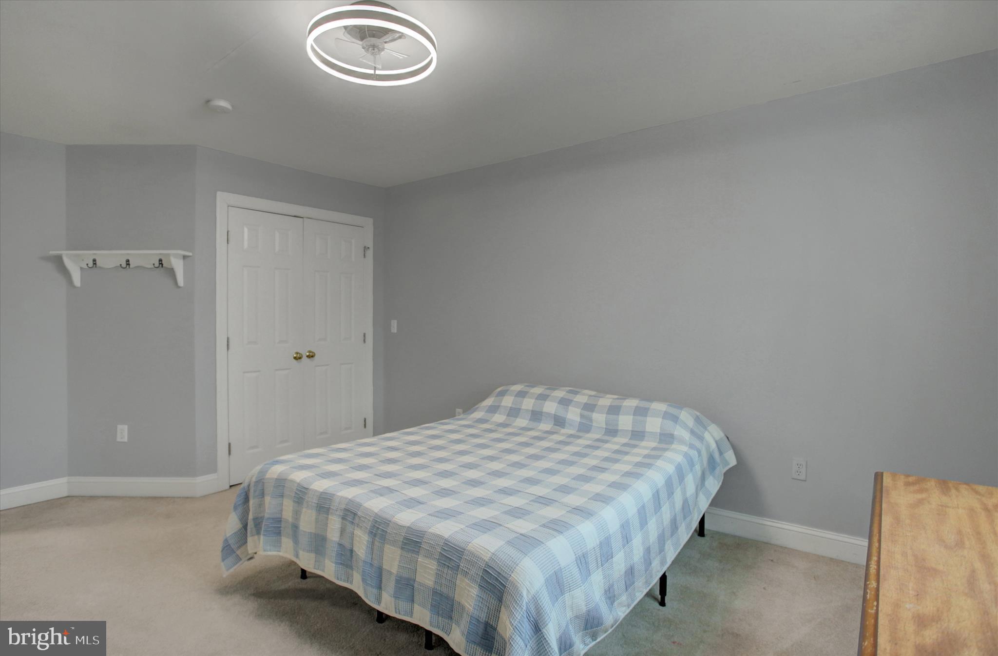 CENTURY MANOR - Residential