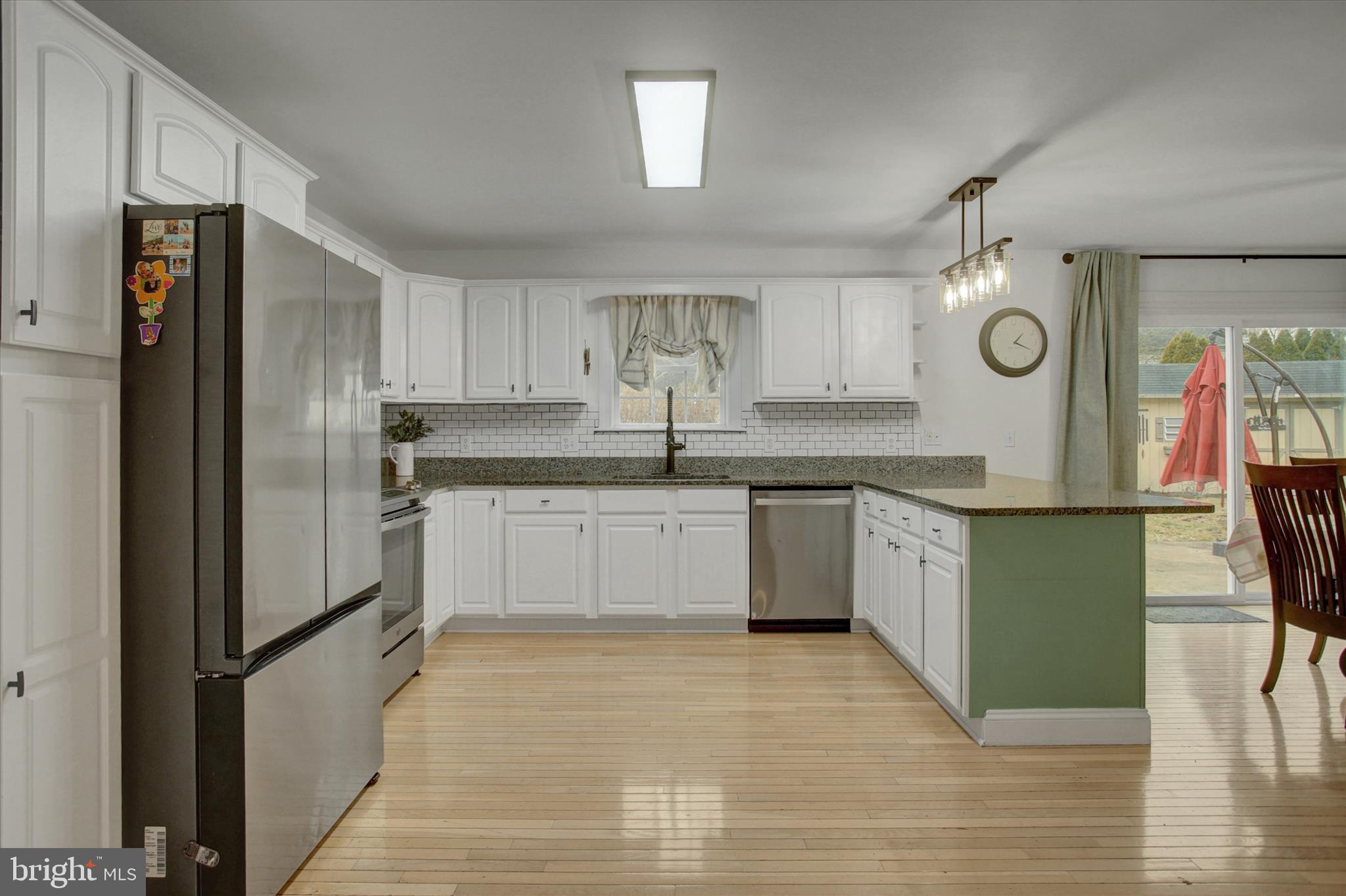 CENTURY MANOR - Residential