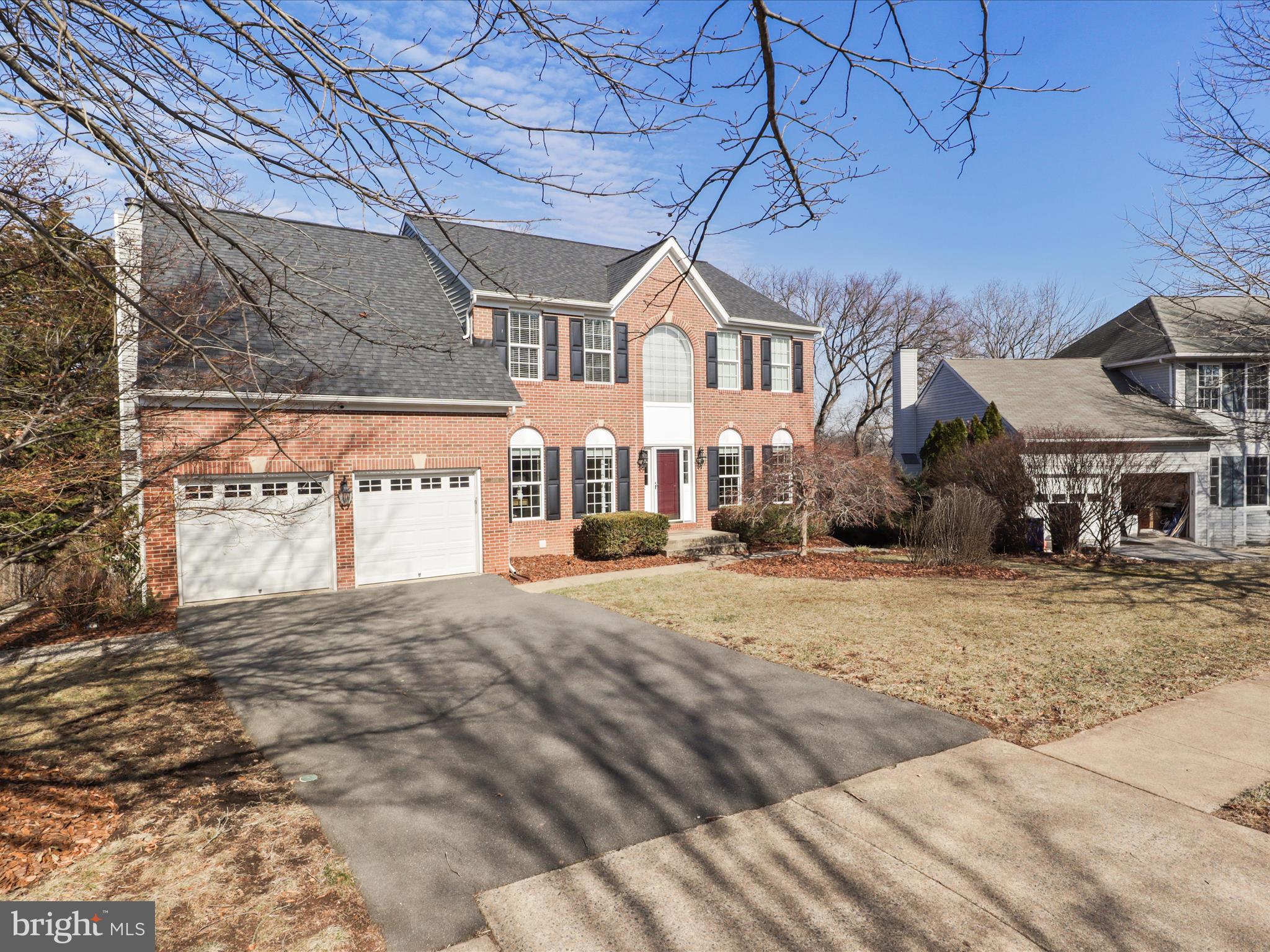 POTOMAC CROSSING - Residential