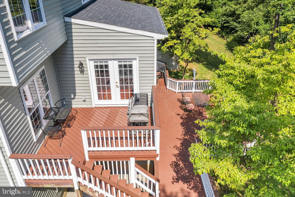 POTOMAC CROSSING - Residential