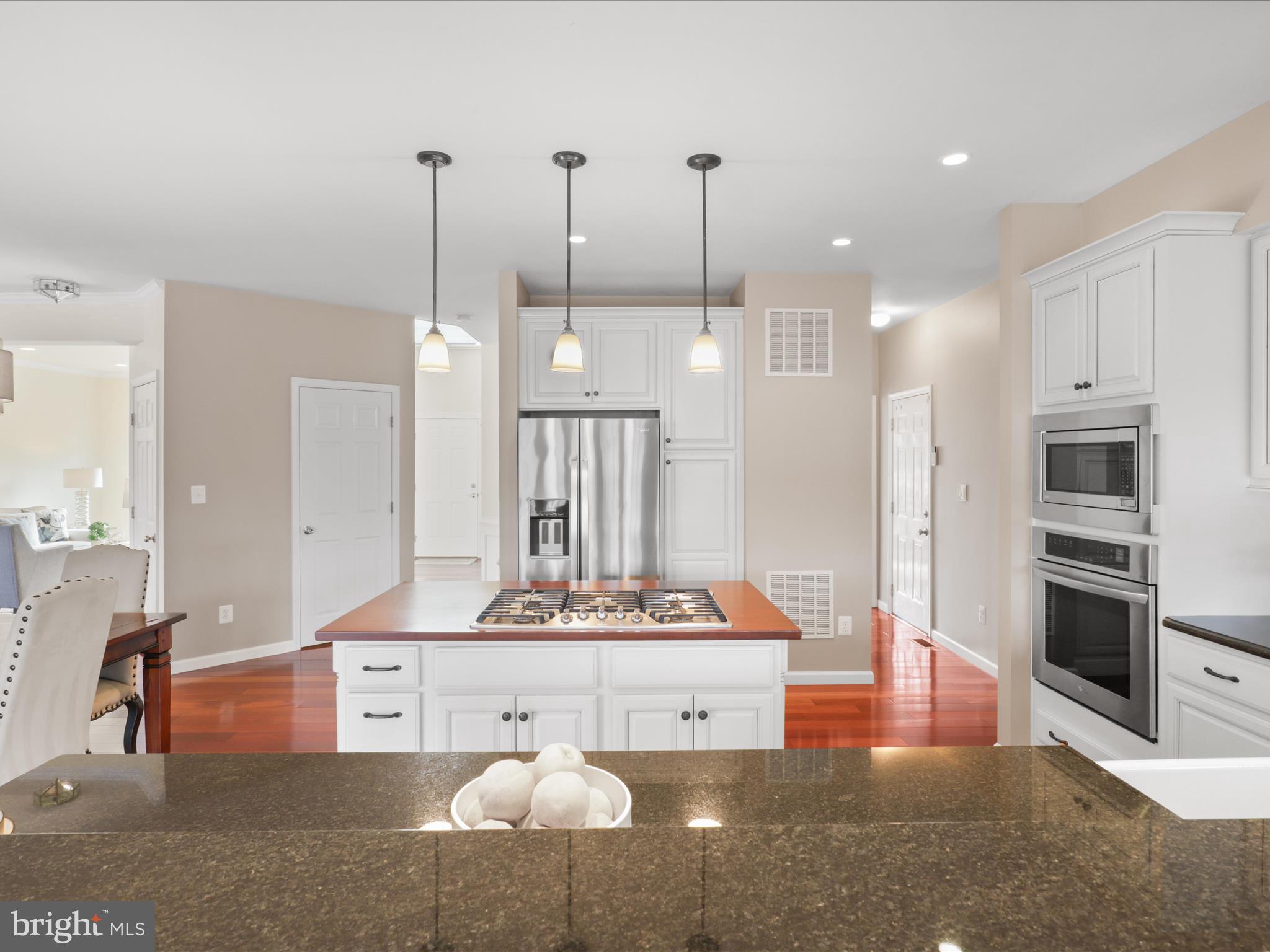 POTOMAC CROSSING - Residential