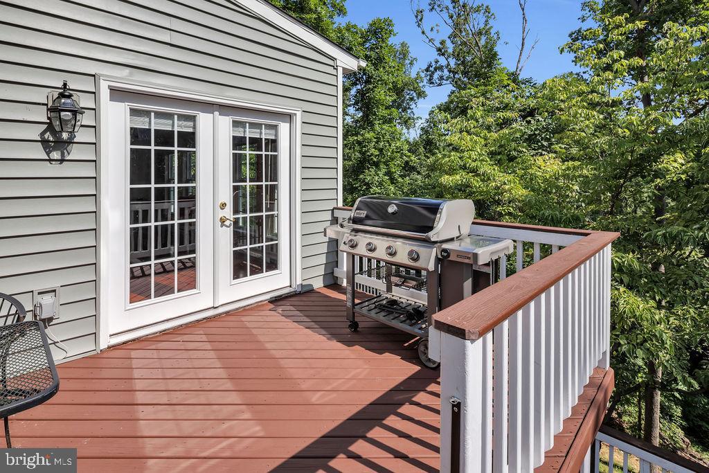 POTOMAC CROSSING - Residential