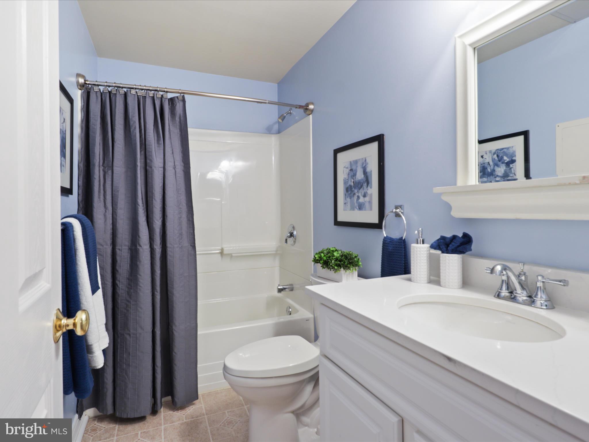 POTOMAC CROSSING - Residential