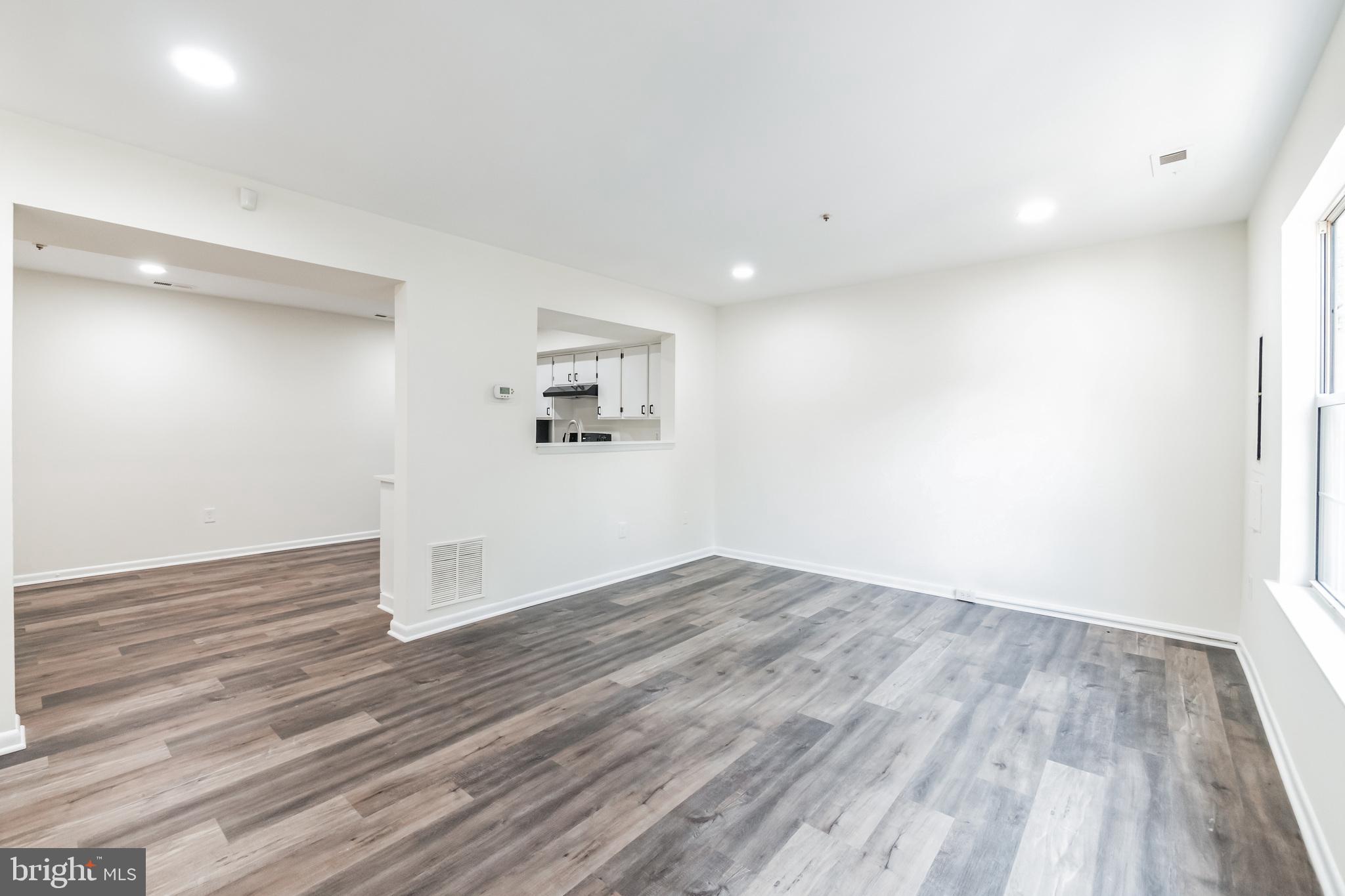 MONTGOMERY VILLAGE - Residential