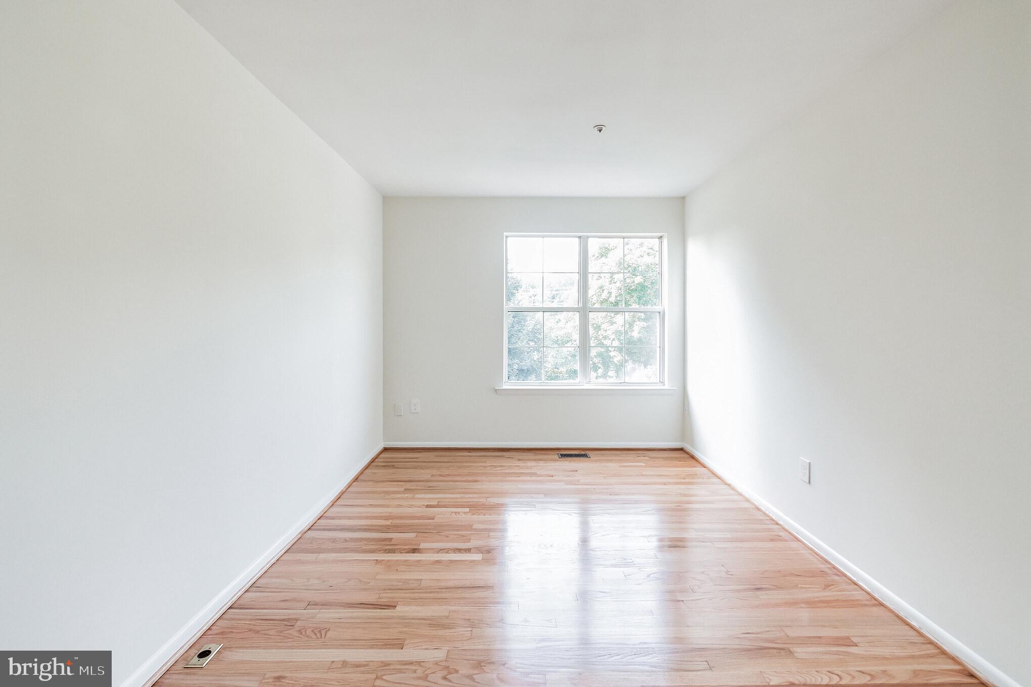 MONTGOMERY VILLAGE - Residential