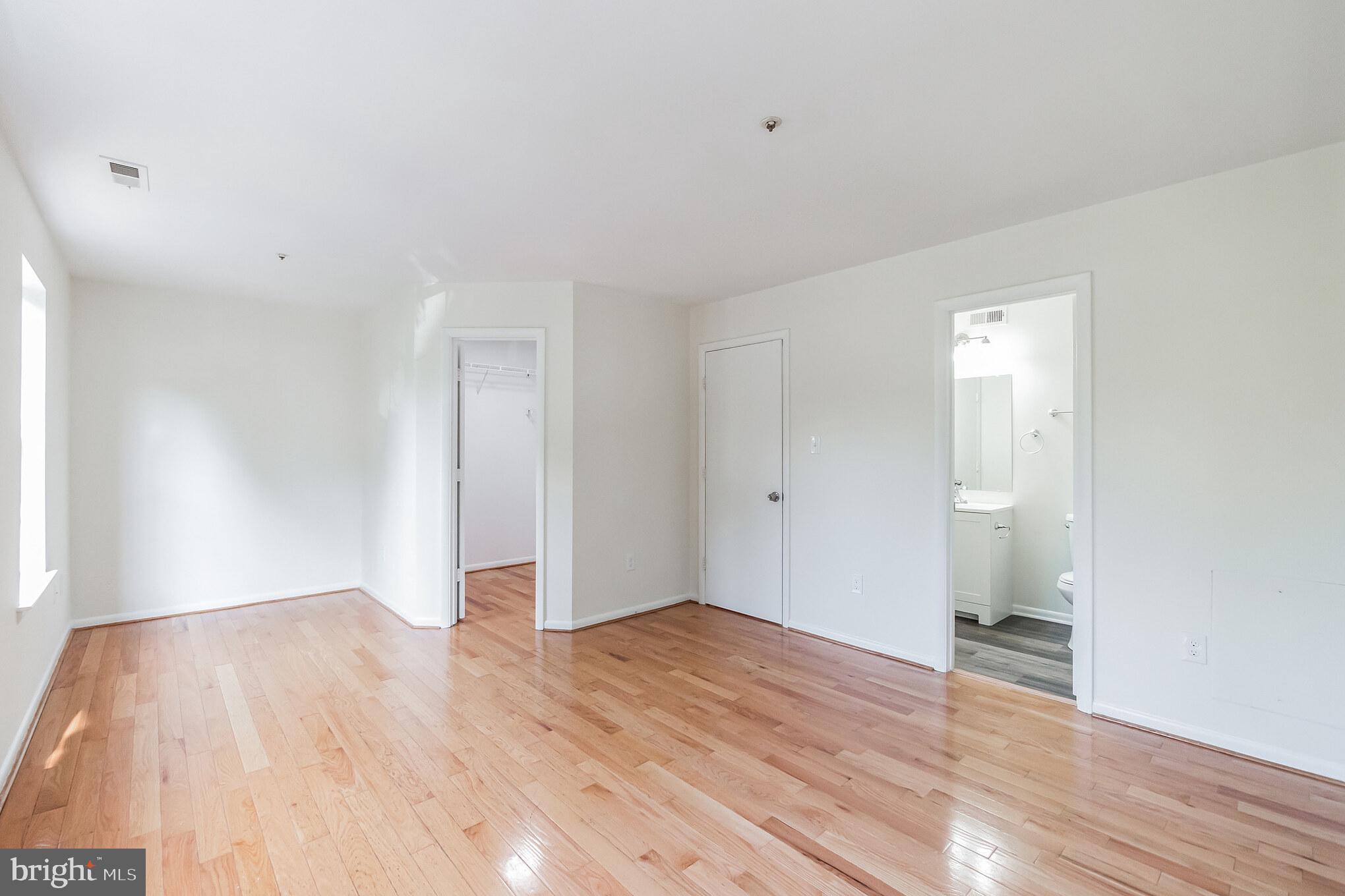 MONTGOMERY VILLAGE - Residential